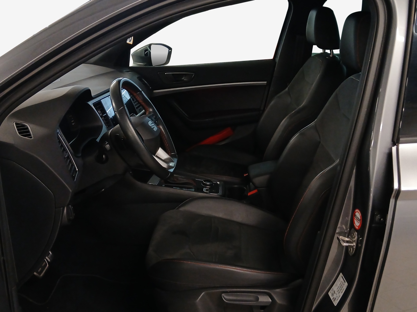 SEAT Ateca 2.0 TSI Hola FR 4Drive DSG-image-7