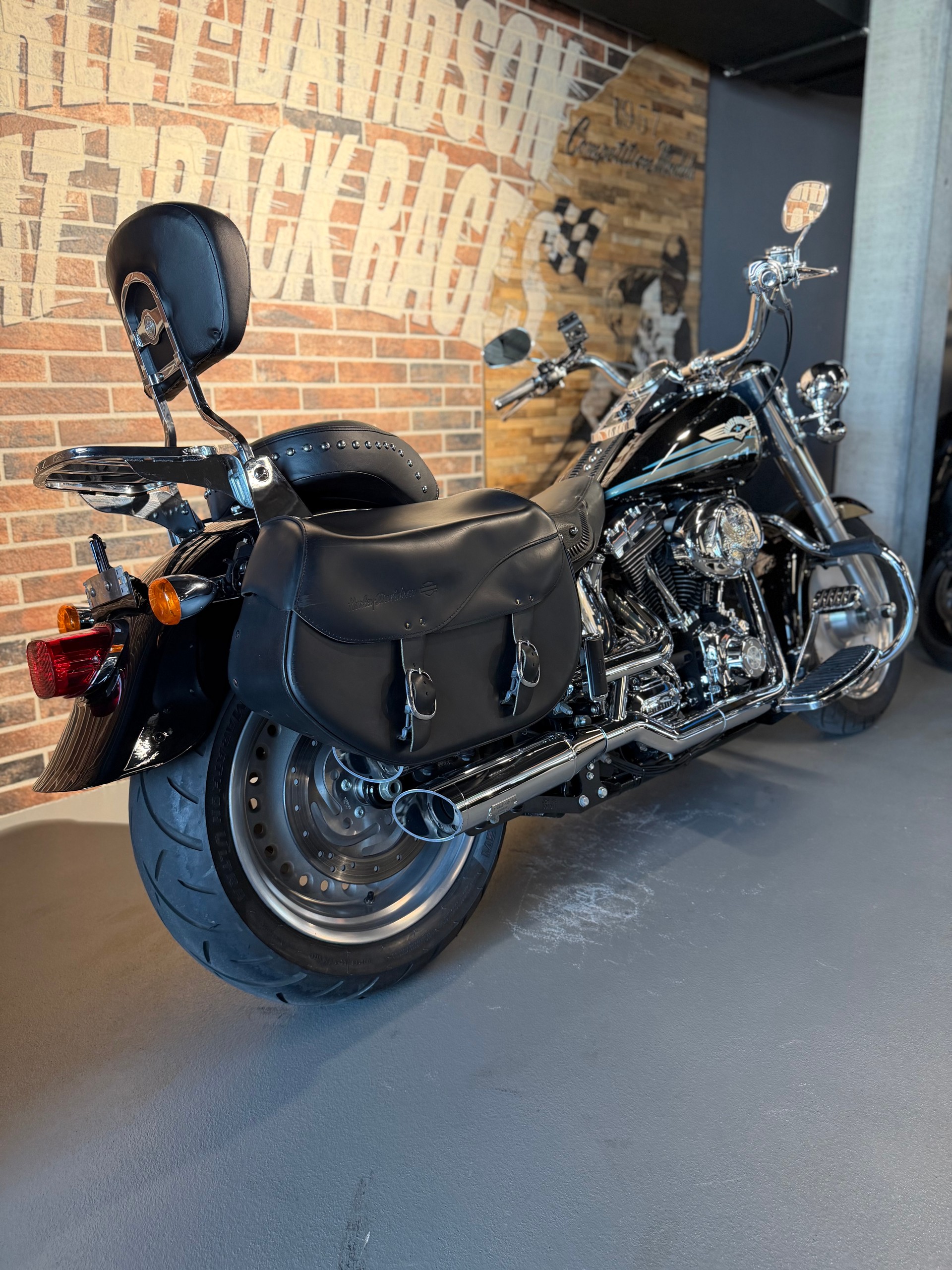 HARLEY-DAVIDSON FLSTFI Fat Boy-image-12