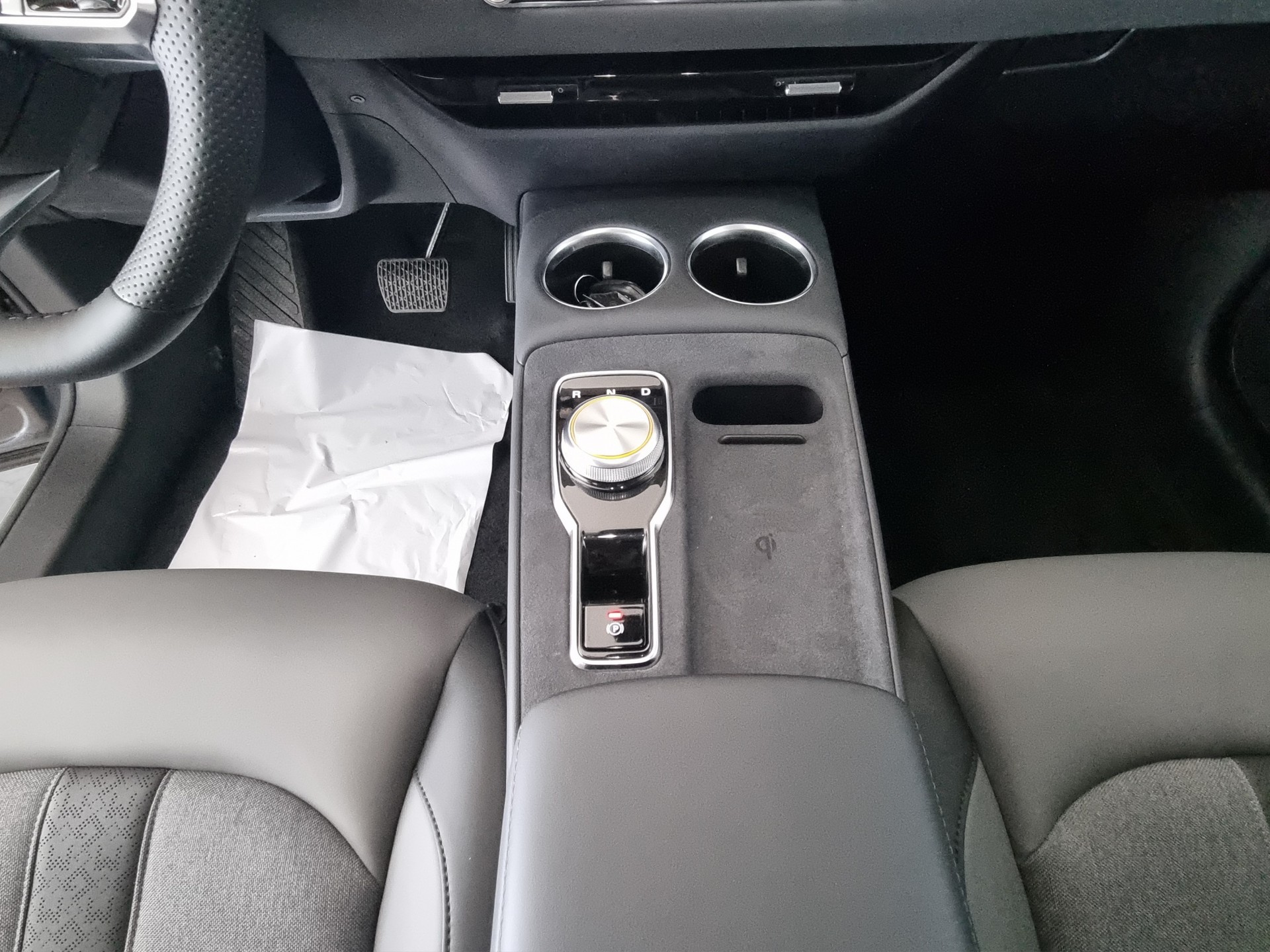 MG MG S5 EV 64kWh Luxury RWD-image-9