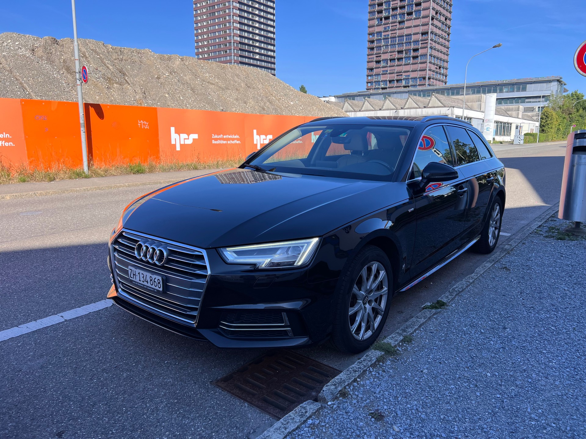 AUDI 2.0 TDI 190 Design S-Tronic-image-0