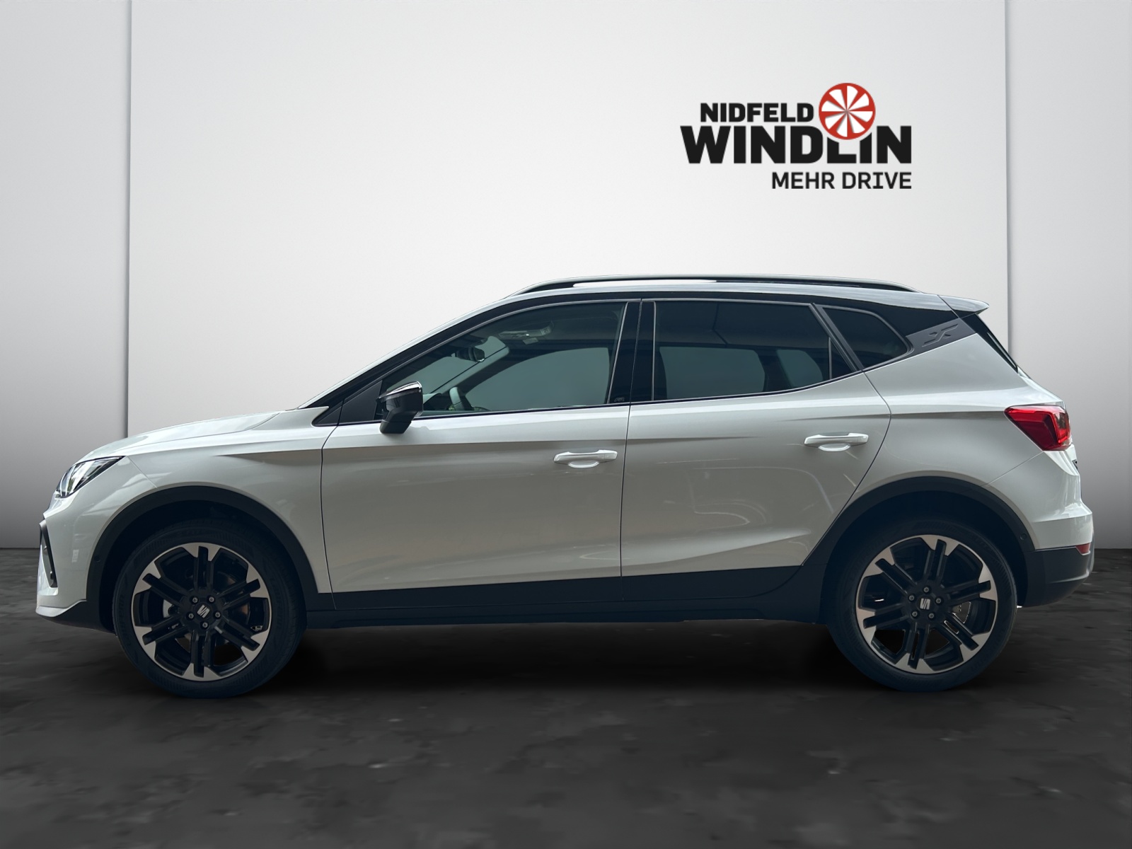 SEAT Arona 1.5 Eco TSI Move FR DSG-image-2