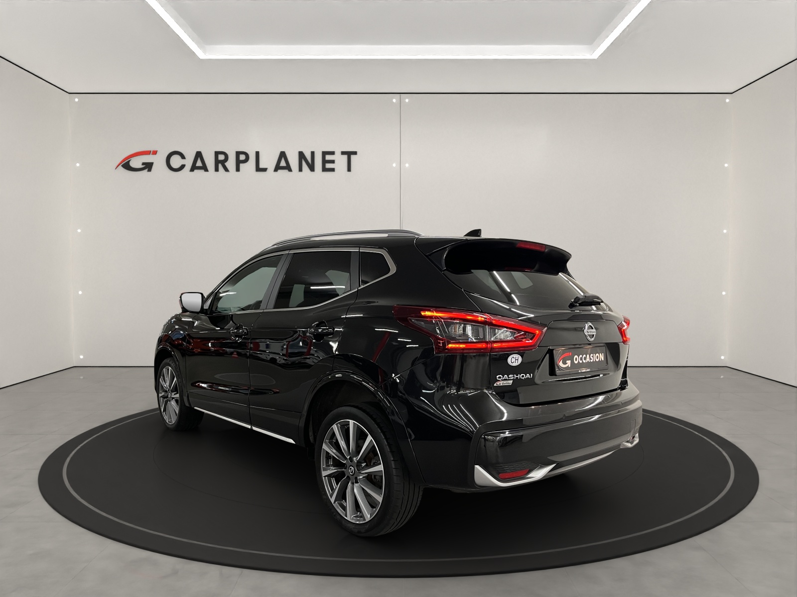 NISSAN Qashqai 1.7 dCi Tekna+ 4x4-image-3