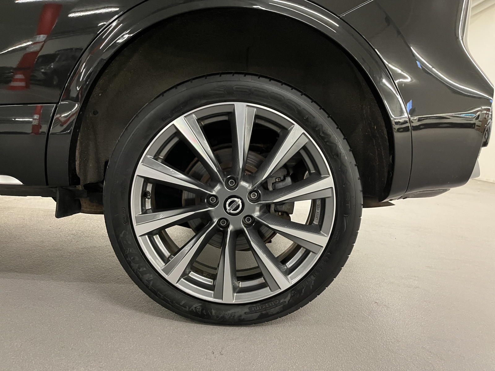 NISSAN Qashqai 1.7 dCi Tekna+ 4x4-image-16