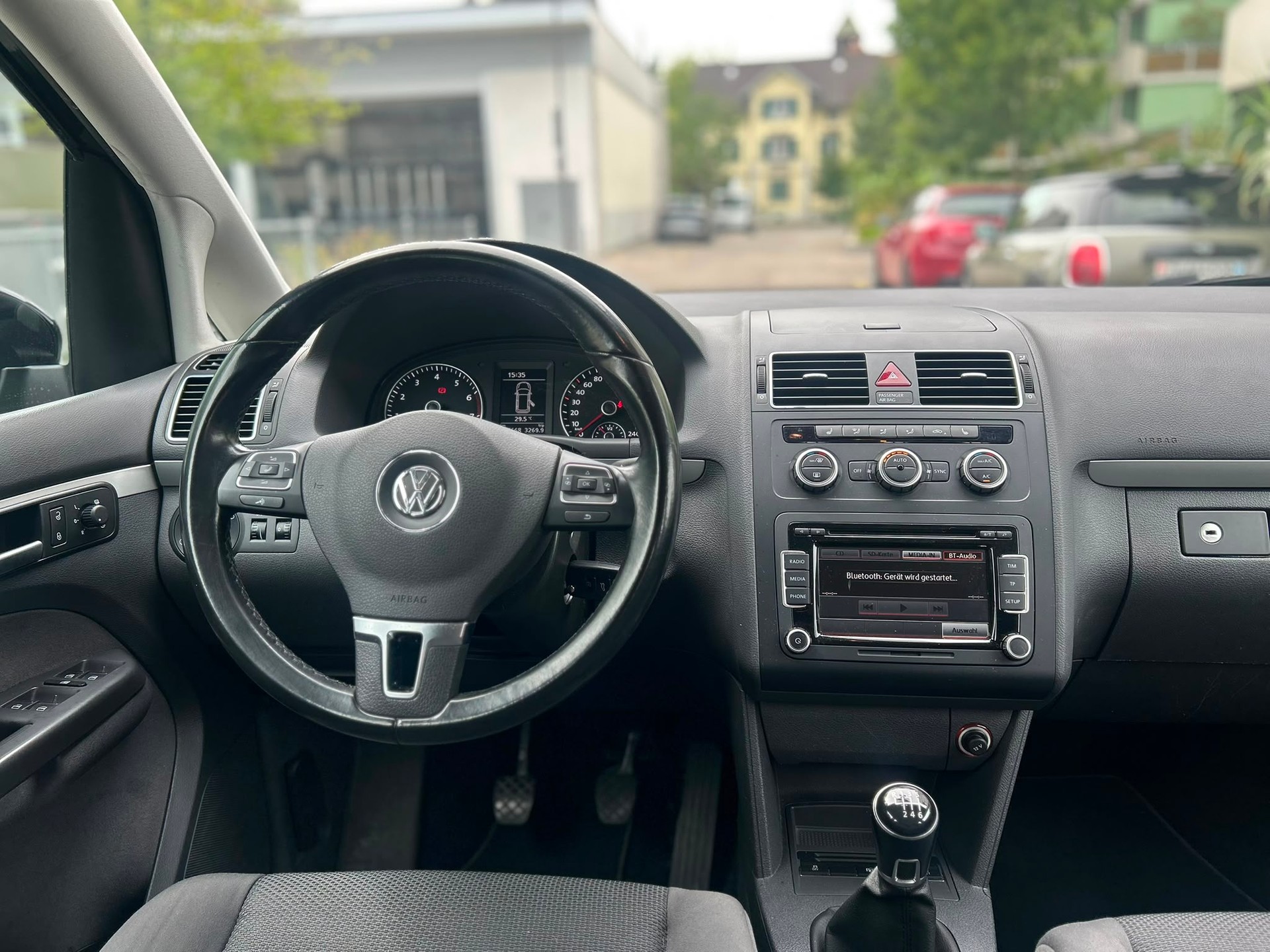 VW Touran 1.4 TSI Comfortline-image-11