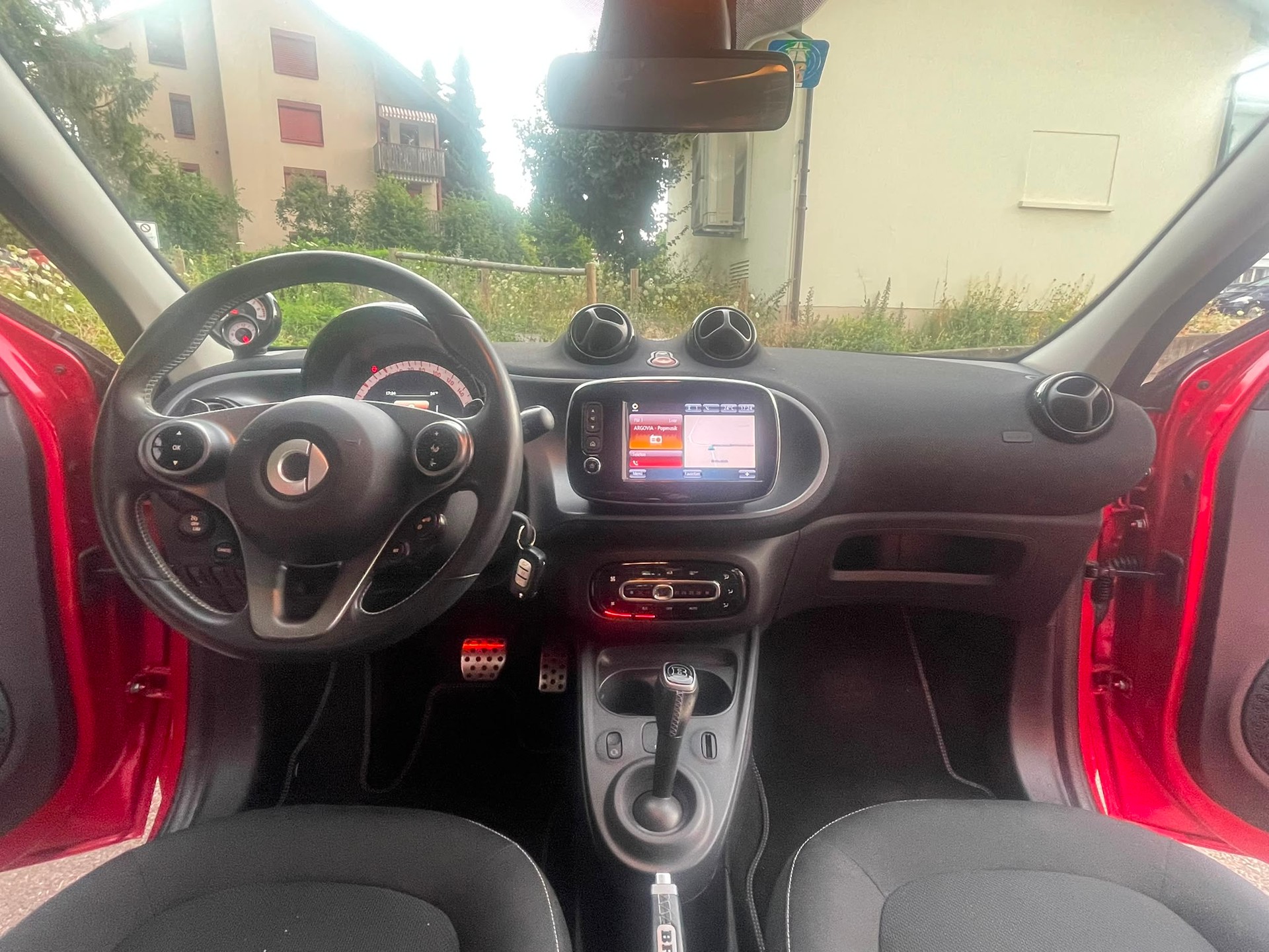 SMART forfour passion twinmatic BRABUS Sport-Paket CH-Auto-image-11