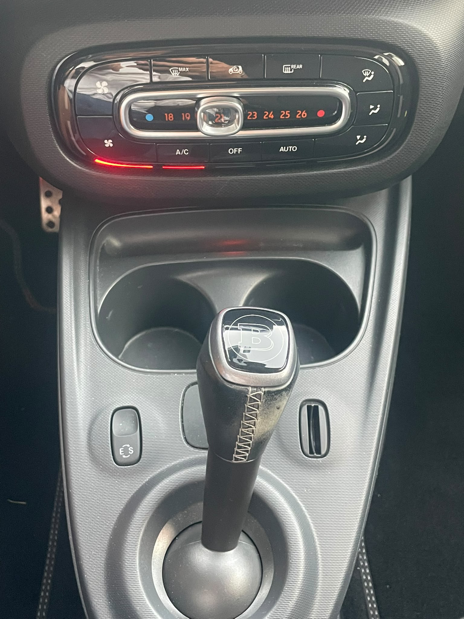 SMART forfour passion twinmatic BRABUS Sport-Paket CH-Auto-image-10