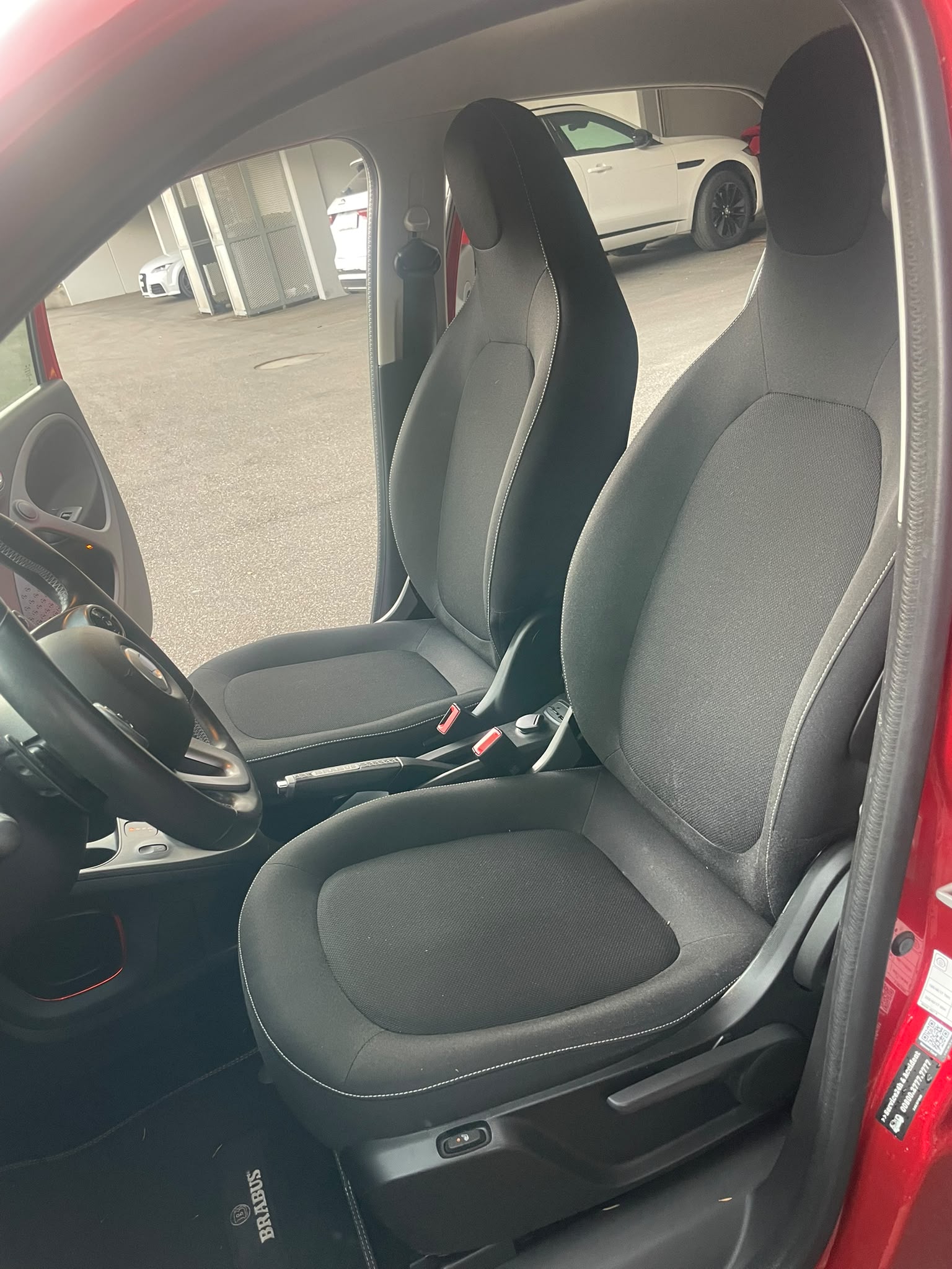 SMART forfour passion twinmatic BRABUS Sport-Paket CH-Auto-image-13