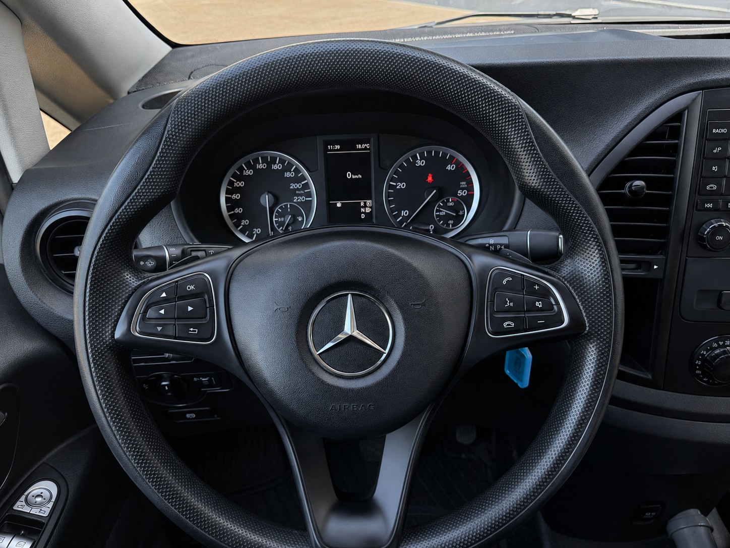 MERCEDES-BENZ Vito 114 Extra-Lang | ab MFK | ab Service Automat | ACC | Totwinkel | Klima | Anhängerkupplung-image-11