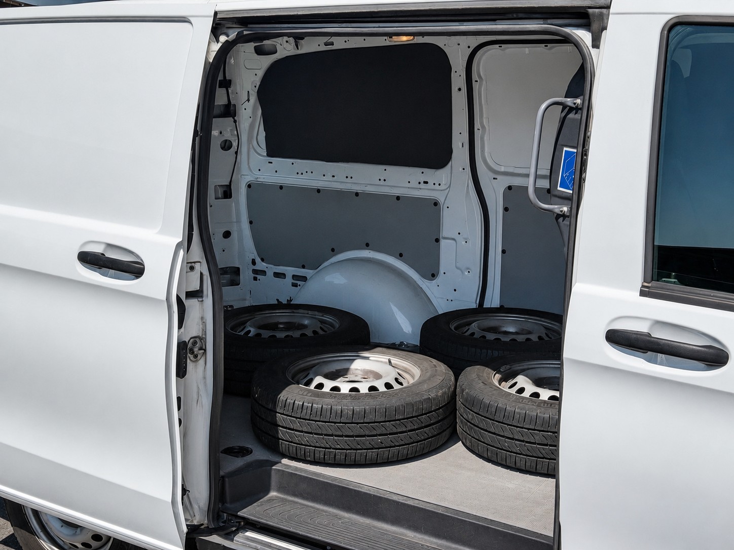 MERCEDES-BENZ Vito 114 Extra-Lang | ab MFK | ab Service Automat | ACC | Totwinkel | Klima | Anhängerkupplung-image-8