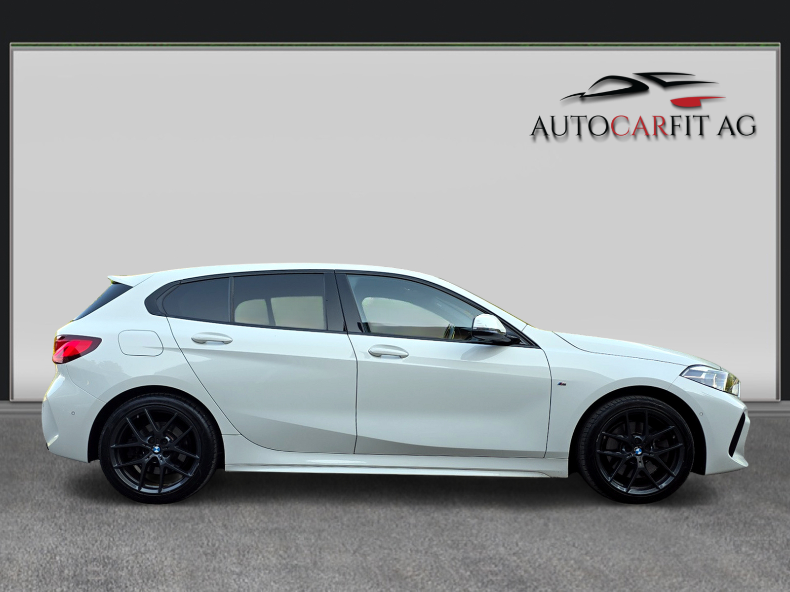 BMW 120d xDrive Steptronic M Sport-image-7