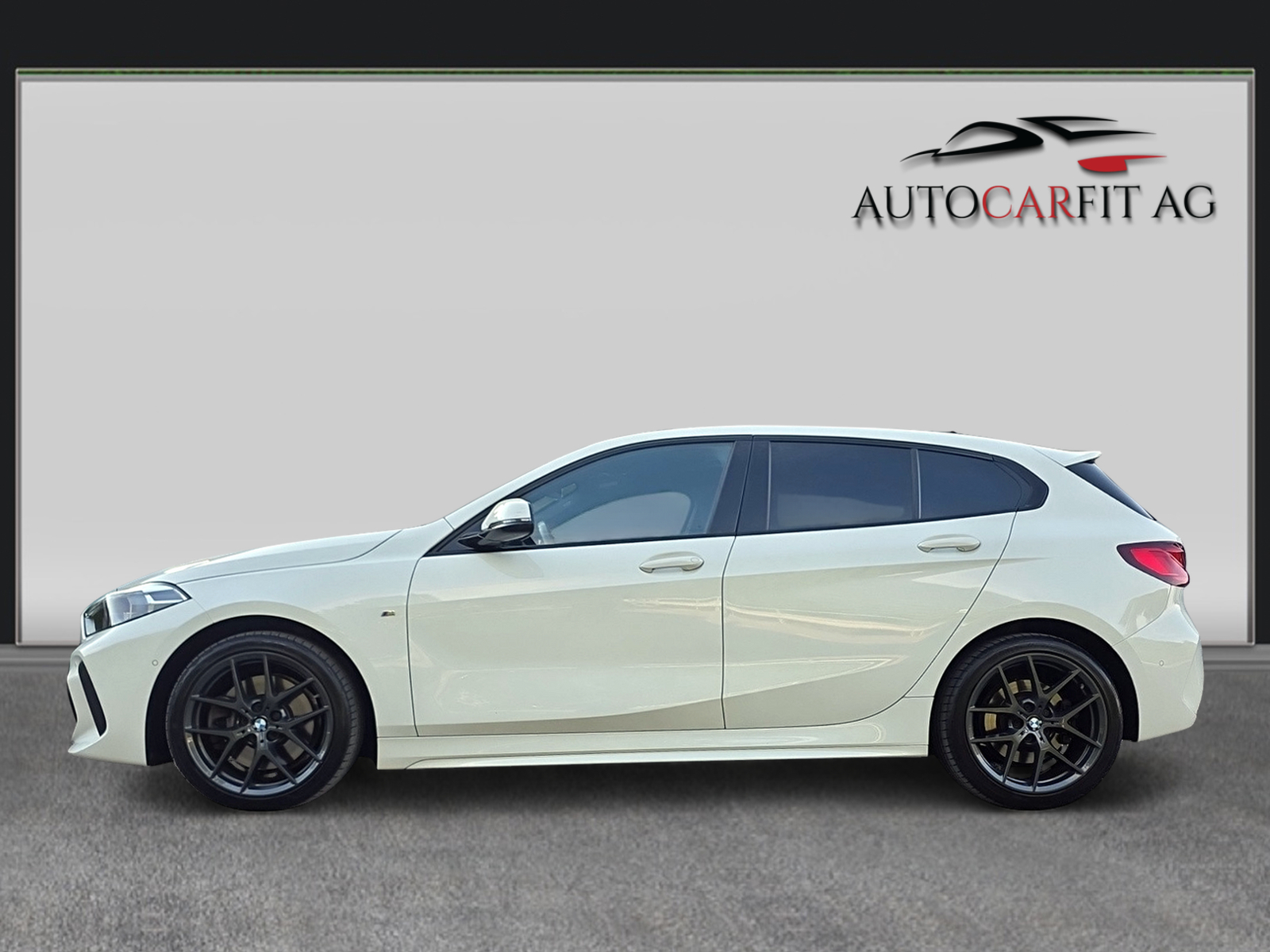 BMW 120d xDrive Steptronic M Sport-image-3