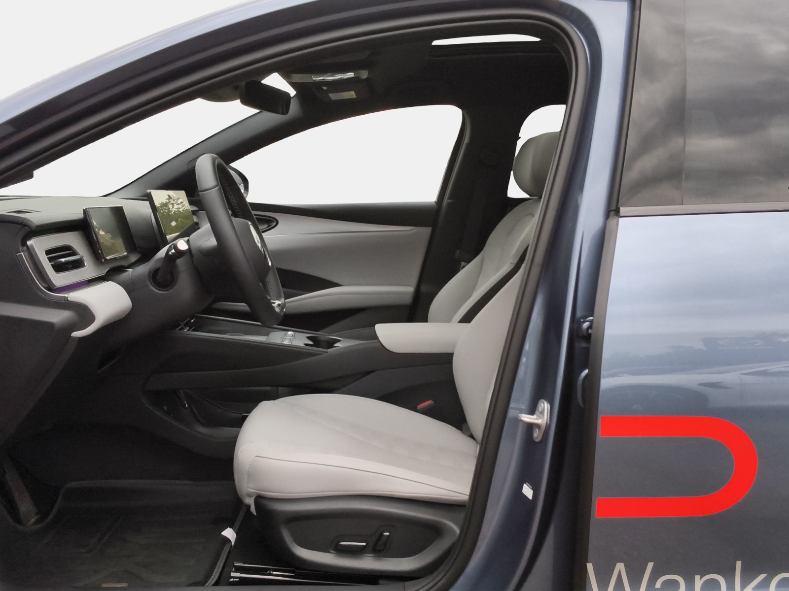 BYD Seal 6 DM-i Touring Comfort-image-9