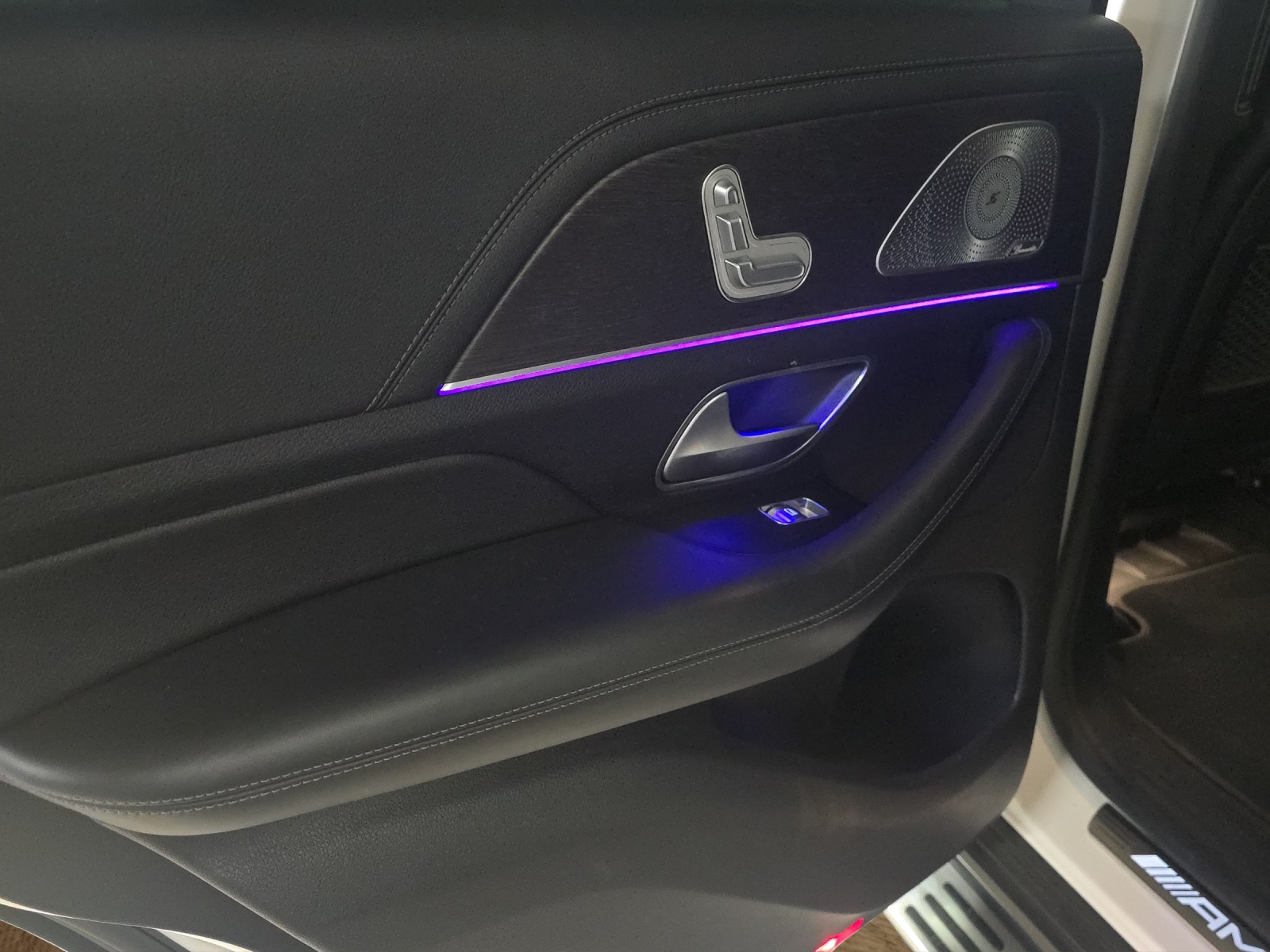 MERCEDES-BENZ GLE 53 AMG 4Matic+ 9G-Speedshift CH-Fahrzeug-image-26