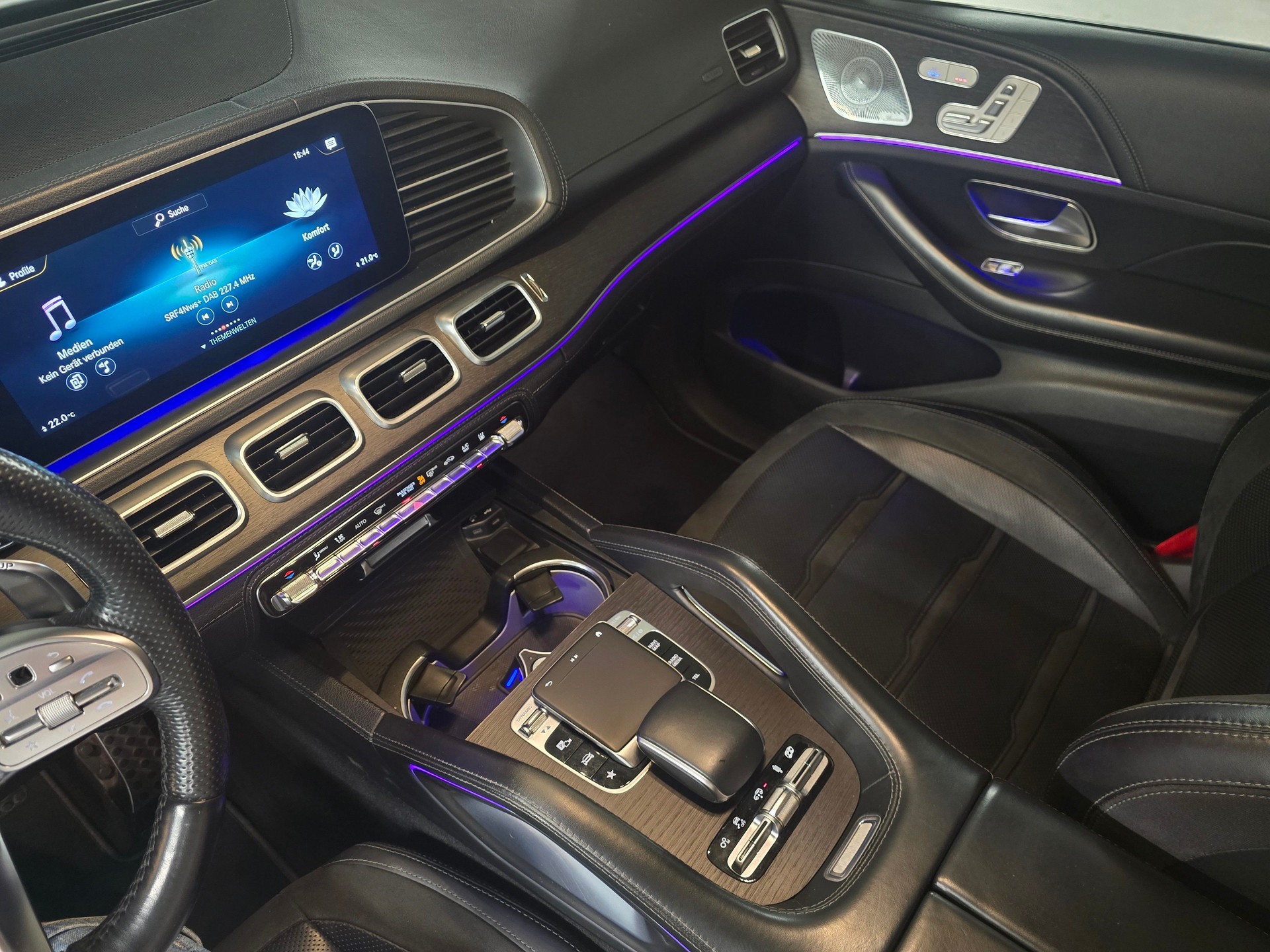 MERCEDES-BENZ GLE 53 AMG 4Matic+ 9G-Speedshift CH-Fahrzeug-image-12