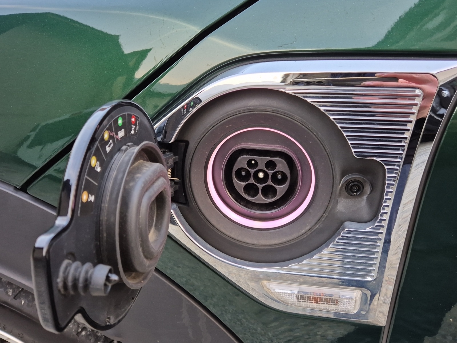 MINI Countryman Cooper S E ALL4 Steptronic-image-13