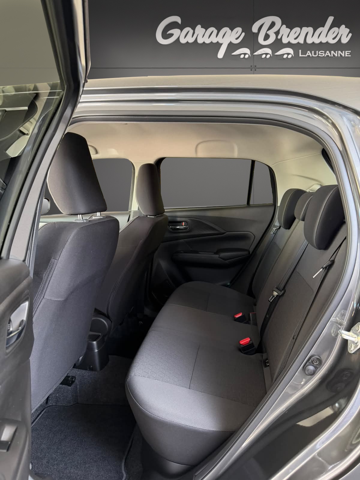SUZUKI Swift 1.2 Sakura Hybrid-image-3