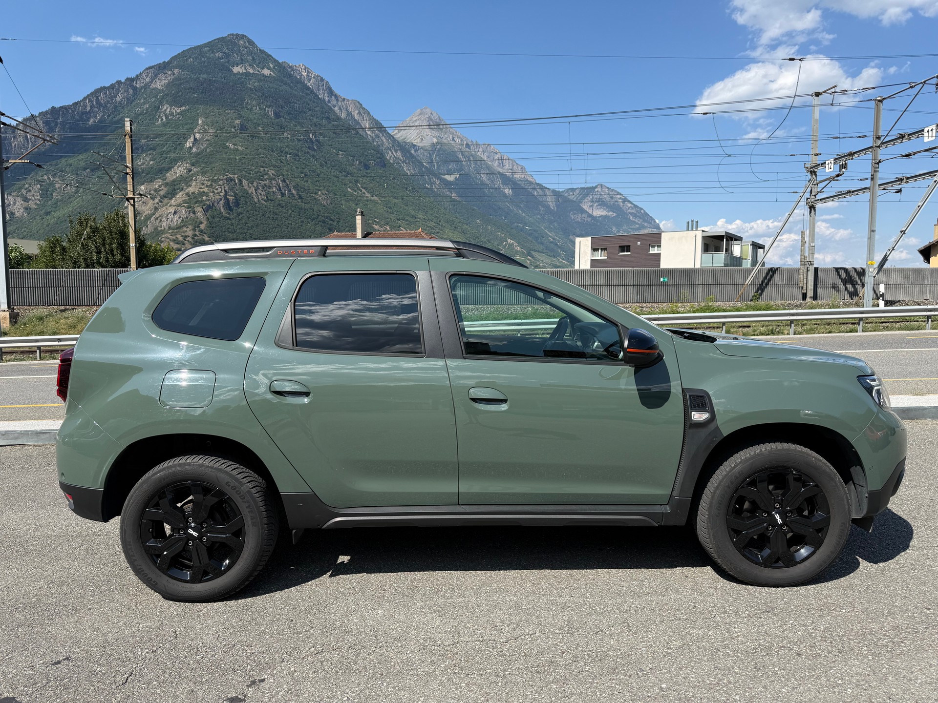 DACIA Duster Blue dCi 115 Extreme 4x4-image-4