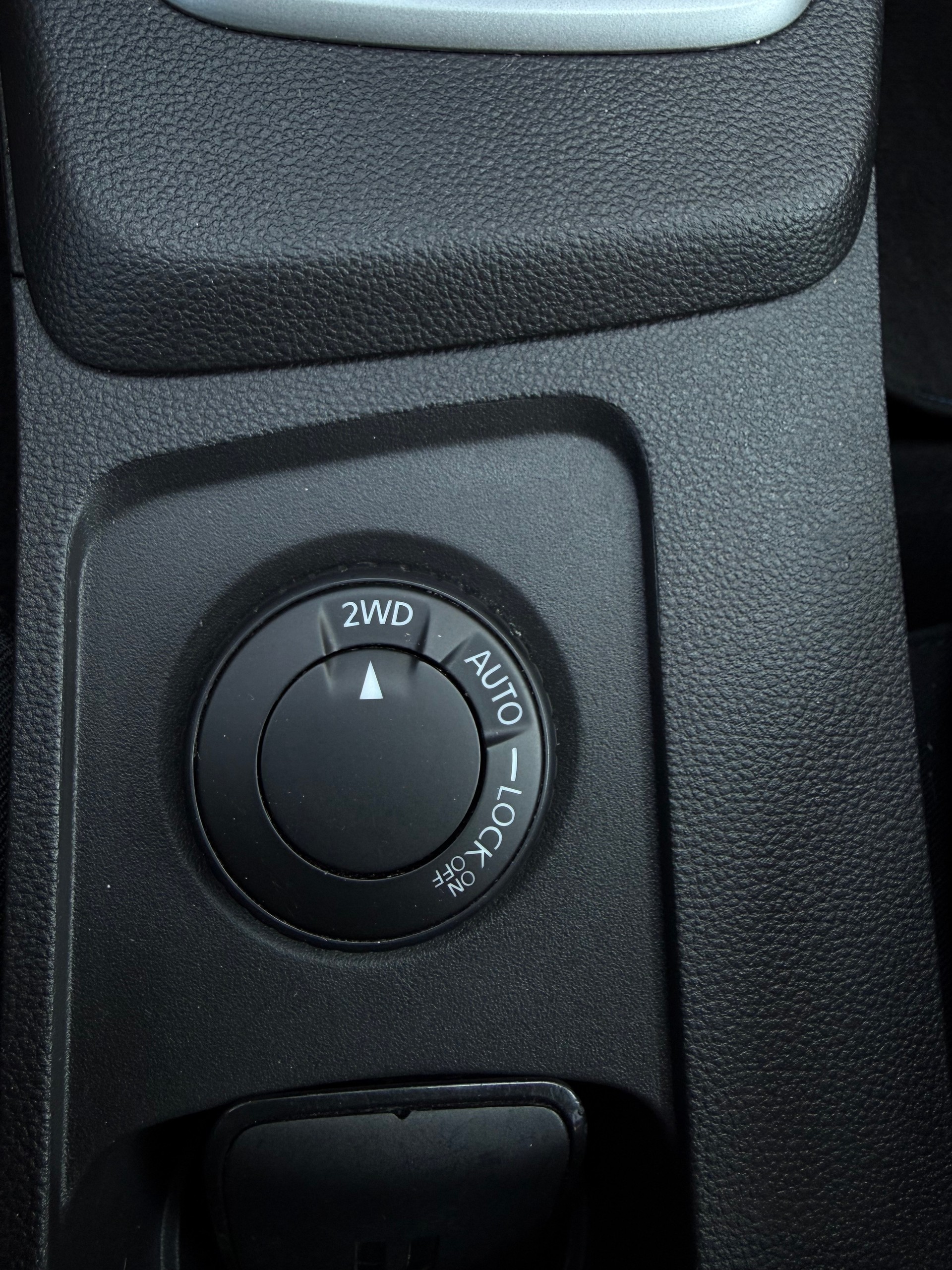 DACIA Duster Blue dCi 115 Extreme 4x4-image-12