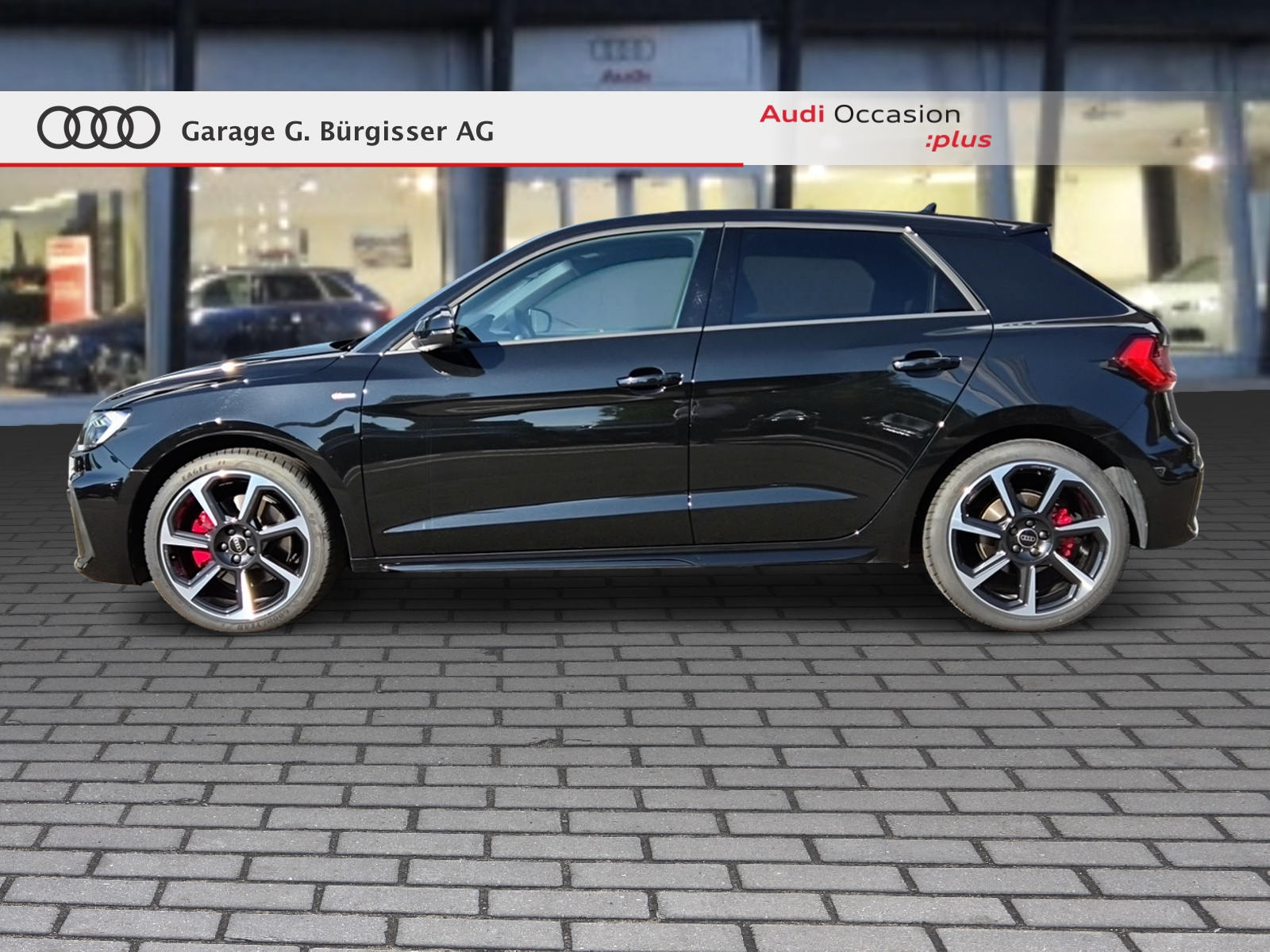 AUDI A1 Sportback 35 TFSI S Line S-tronic Mythosschwarz Metallic-image-2