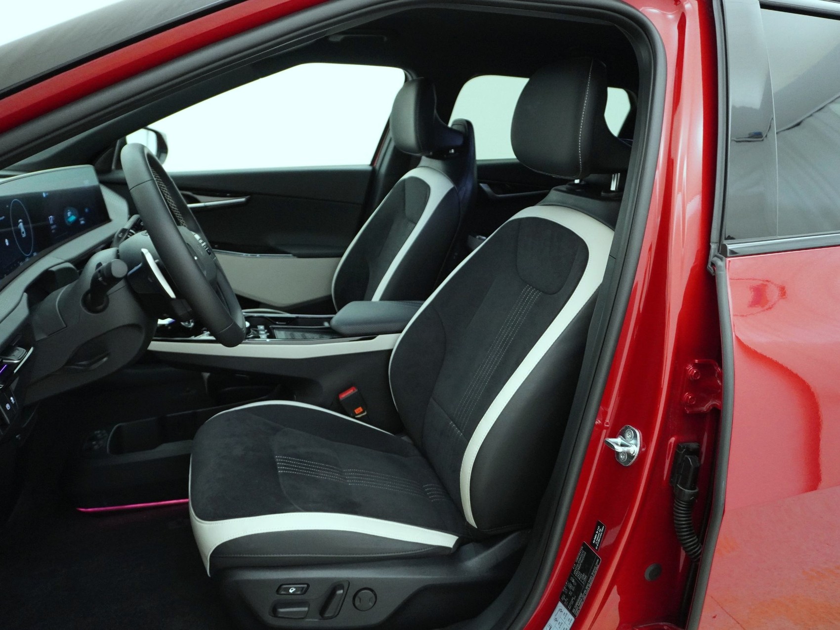 KIA EV6 77 kWh GT-Line 4x4-image-11