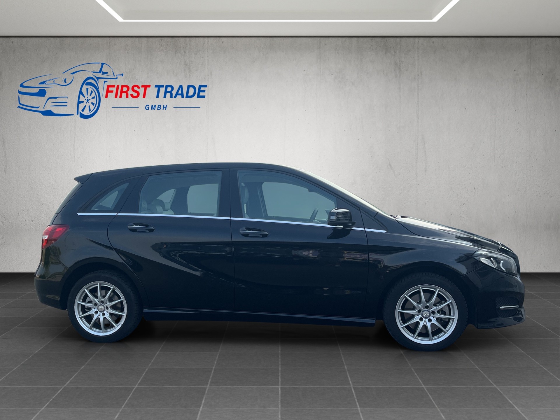 MERCEDES-BENZ B 250 4Matic 7G-DCT-image-3