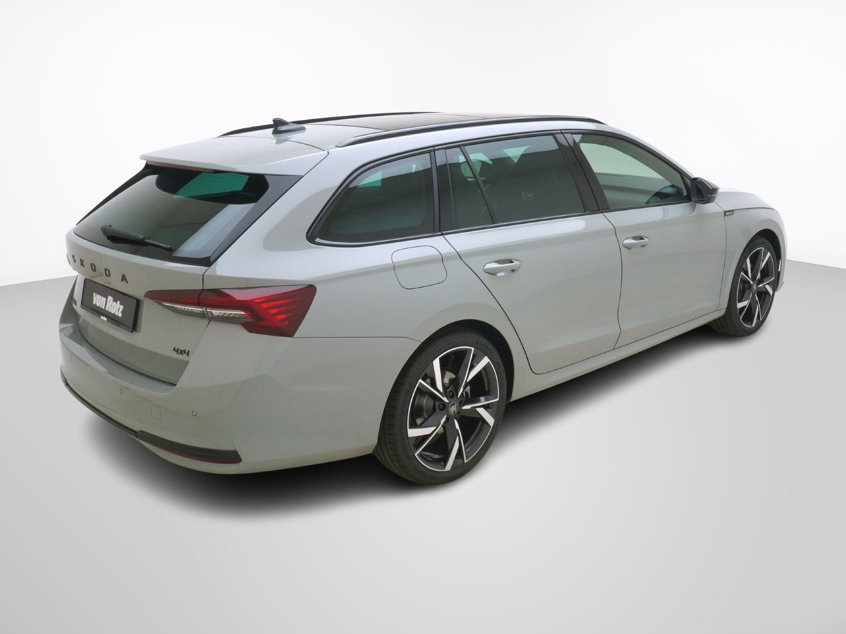 SKODA Octavia 2.0 TSI SportLine 4x4 DSG-image-5