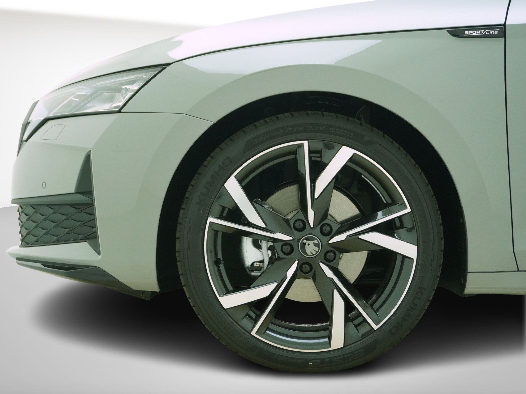 SKODA Octavia 2.0 TSI SportLine 4x4 DSG-image-9