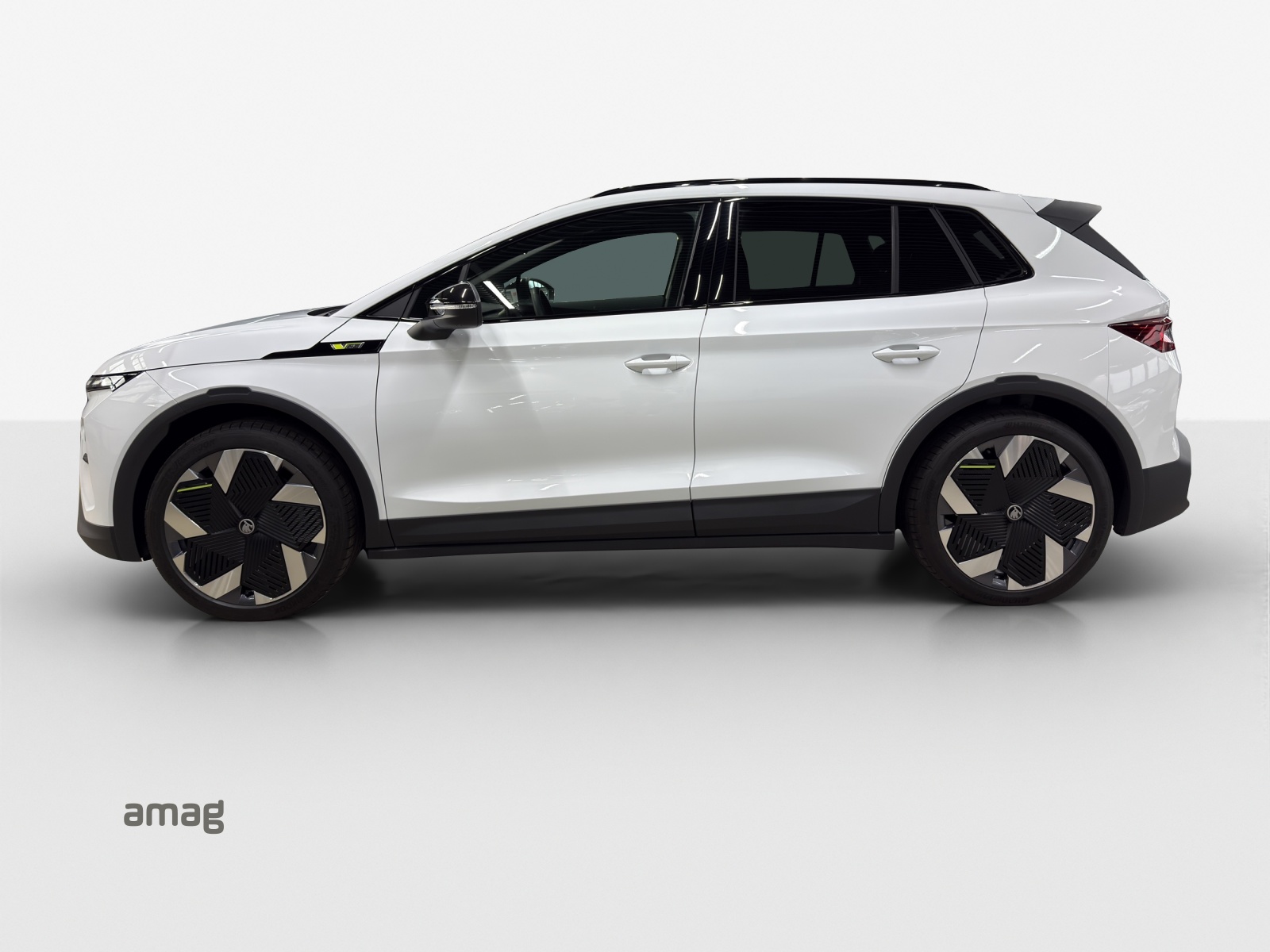 SKODA Elroq RS 4x4-image-1