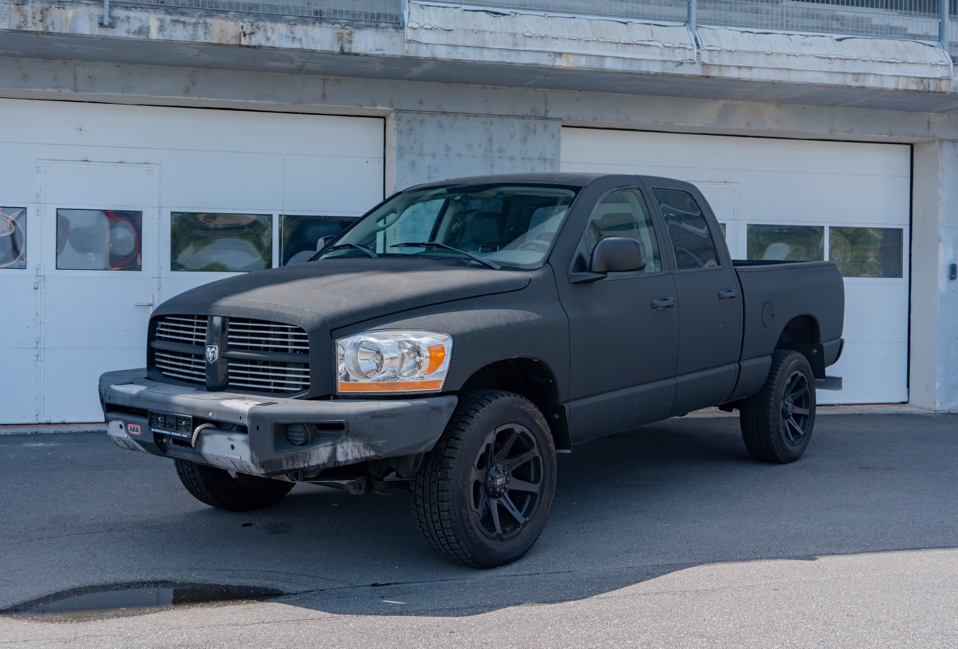 DODGE Ram-image-0