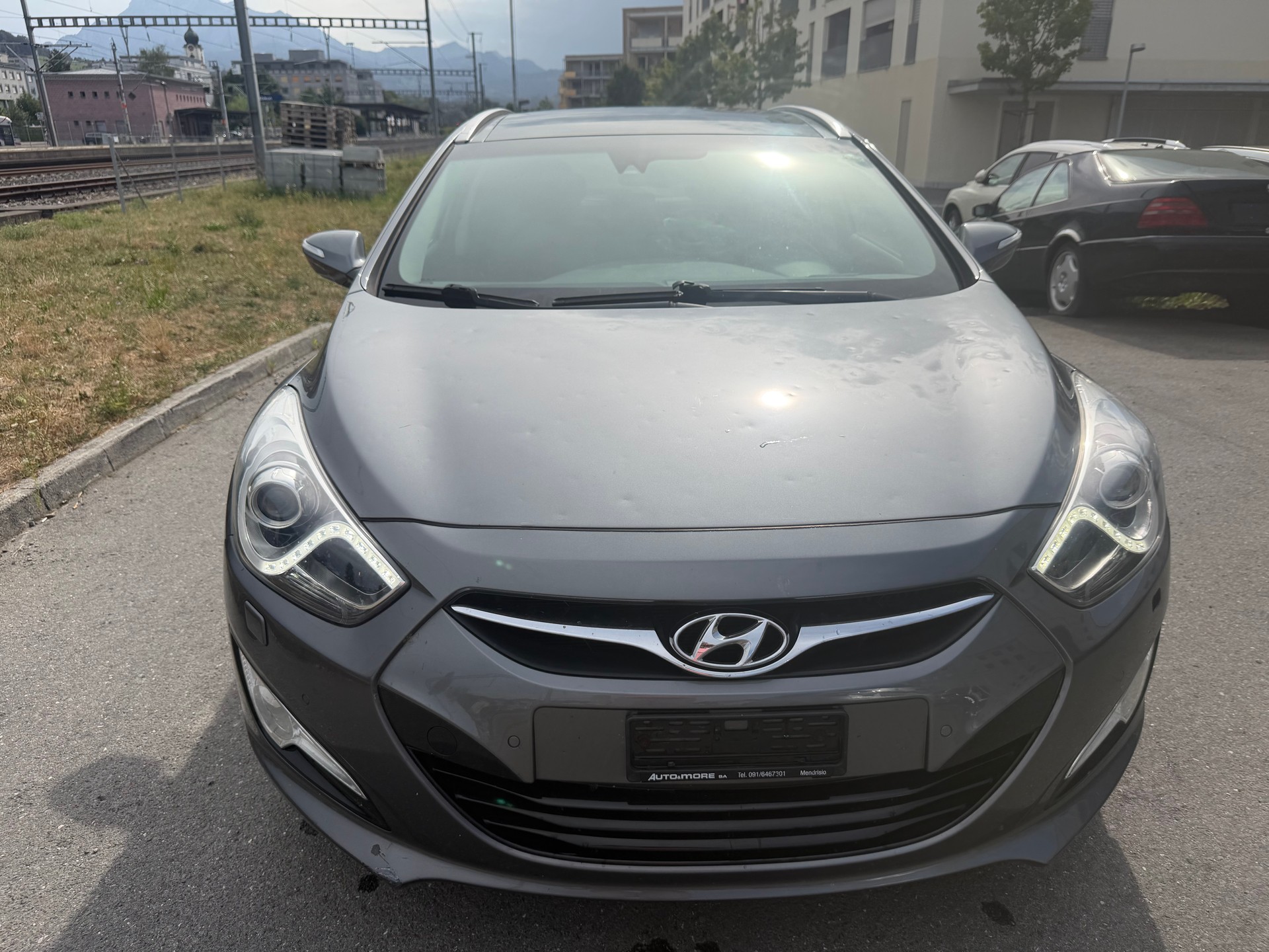 HYUNDAI i40 Wagon 1.7 CRDI Premium Automatic-image-1