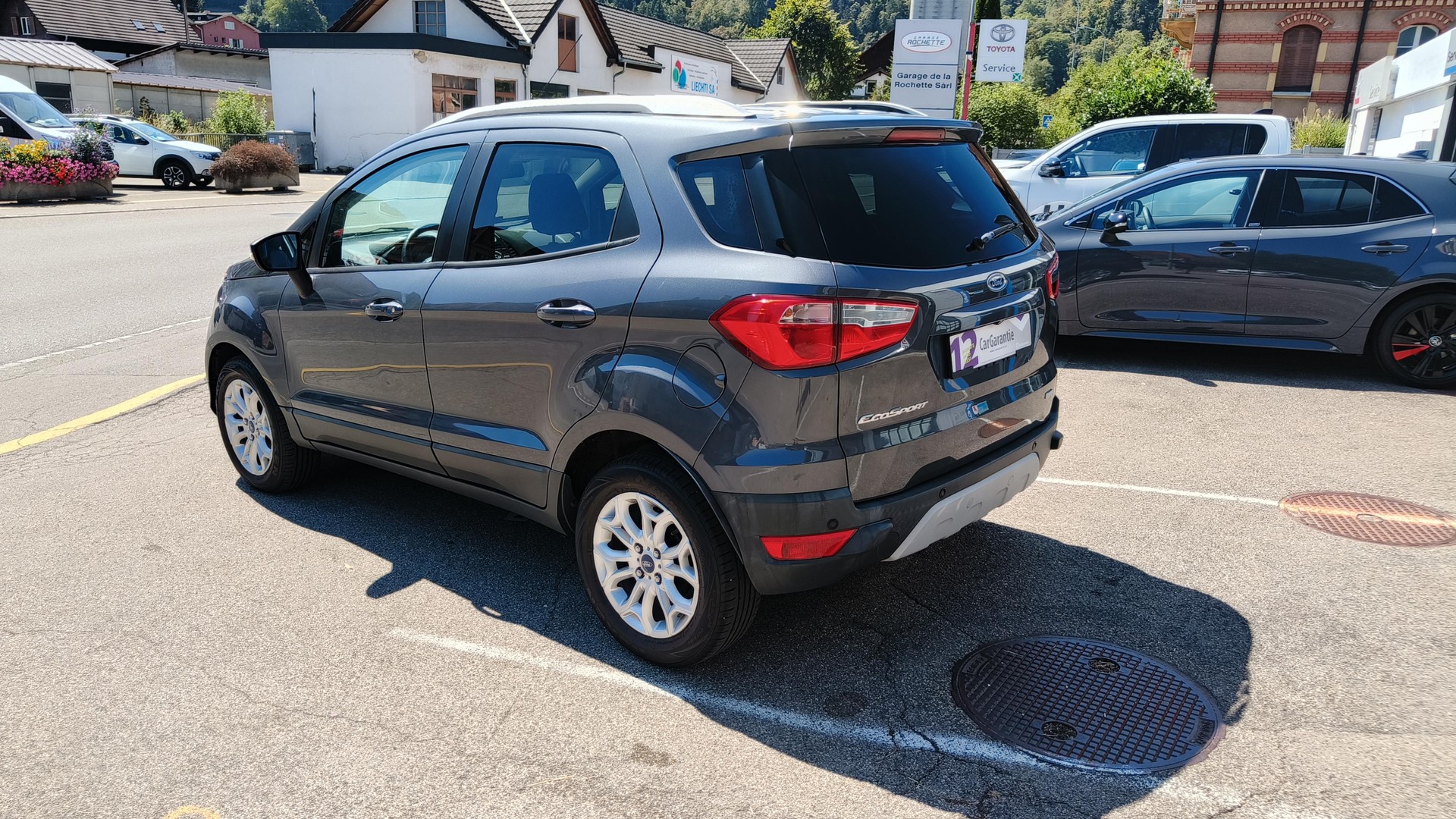 FORD EcoSport 1.0 SCTi Titanium-image-3