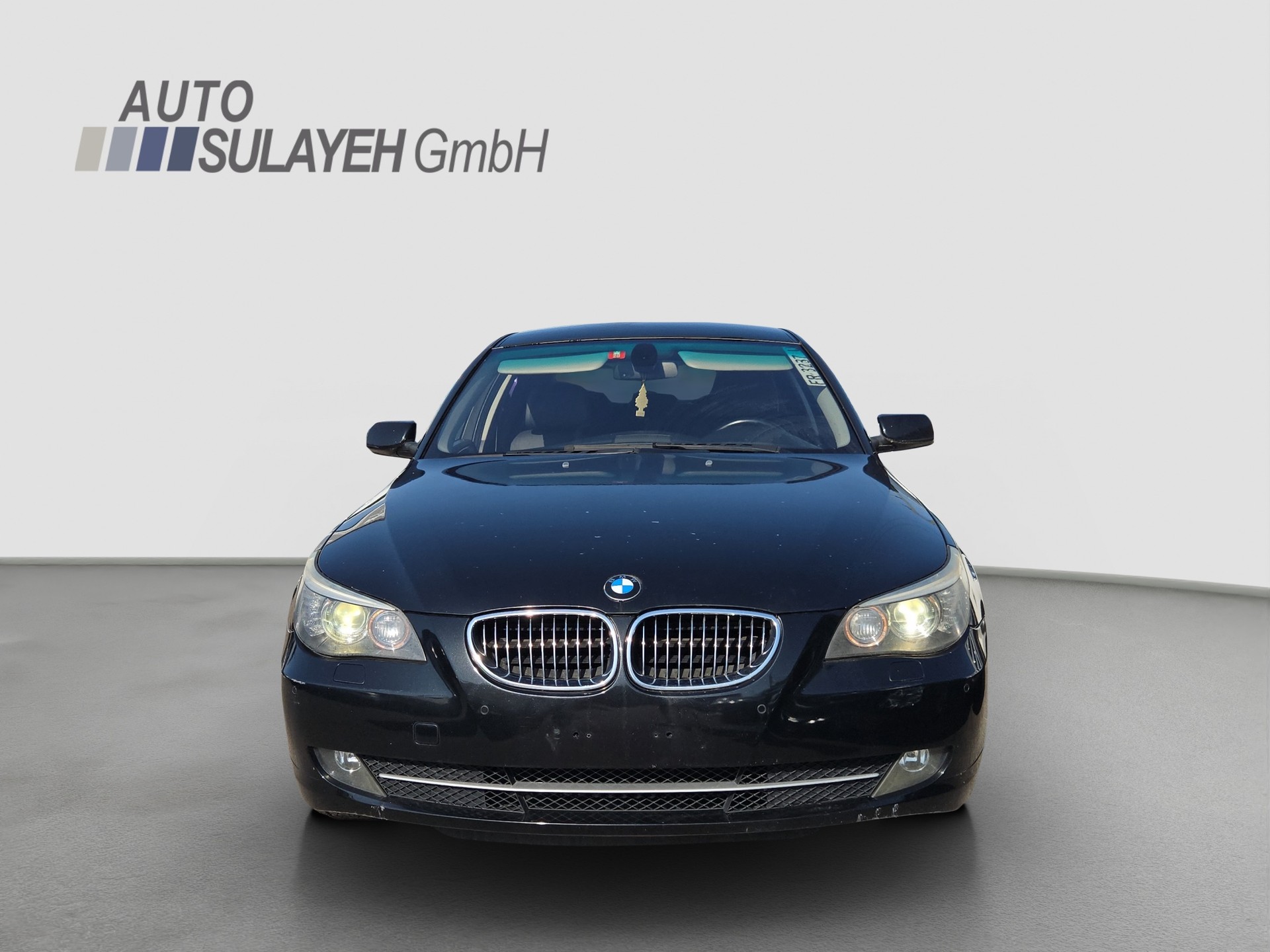 BMW 530i Steptronic-image-16