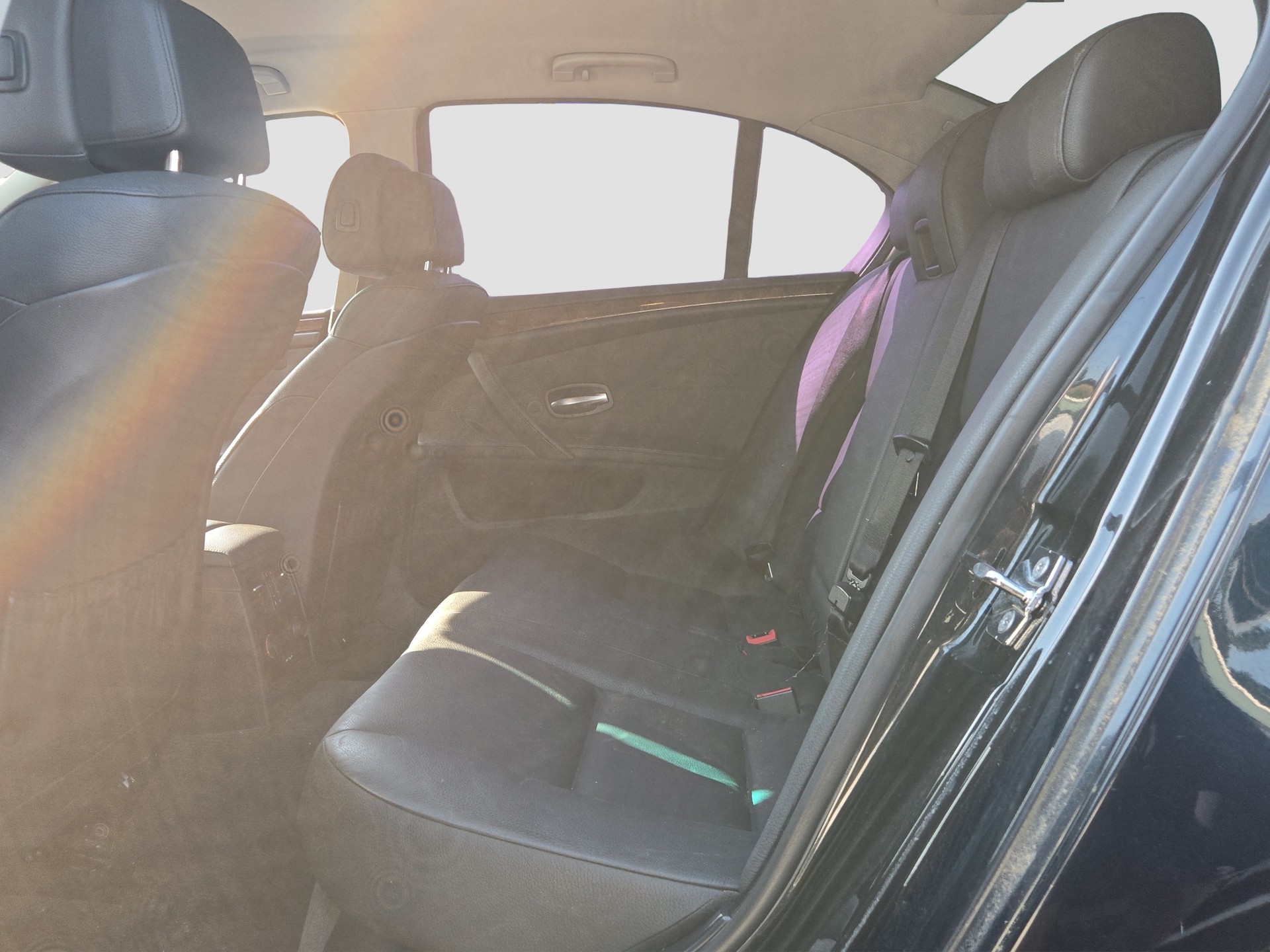 BMW 530i Steptronic-image-15