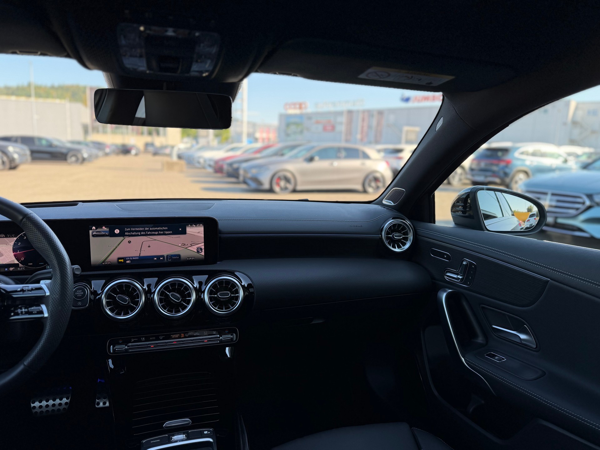 MERCEDES-BENZ A 250 AMG Line 4Matic 8G-DCT-image-6