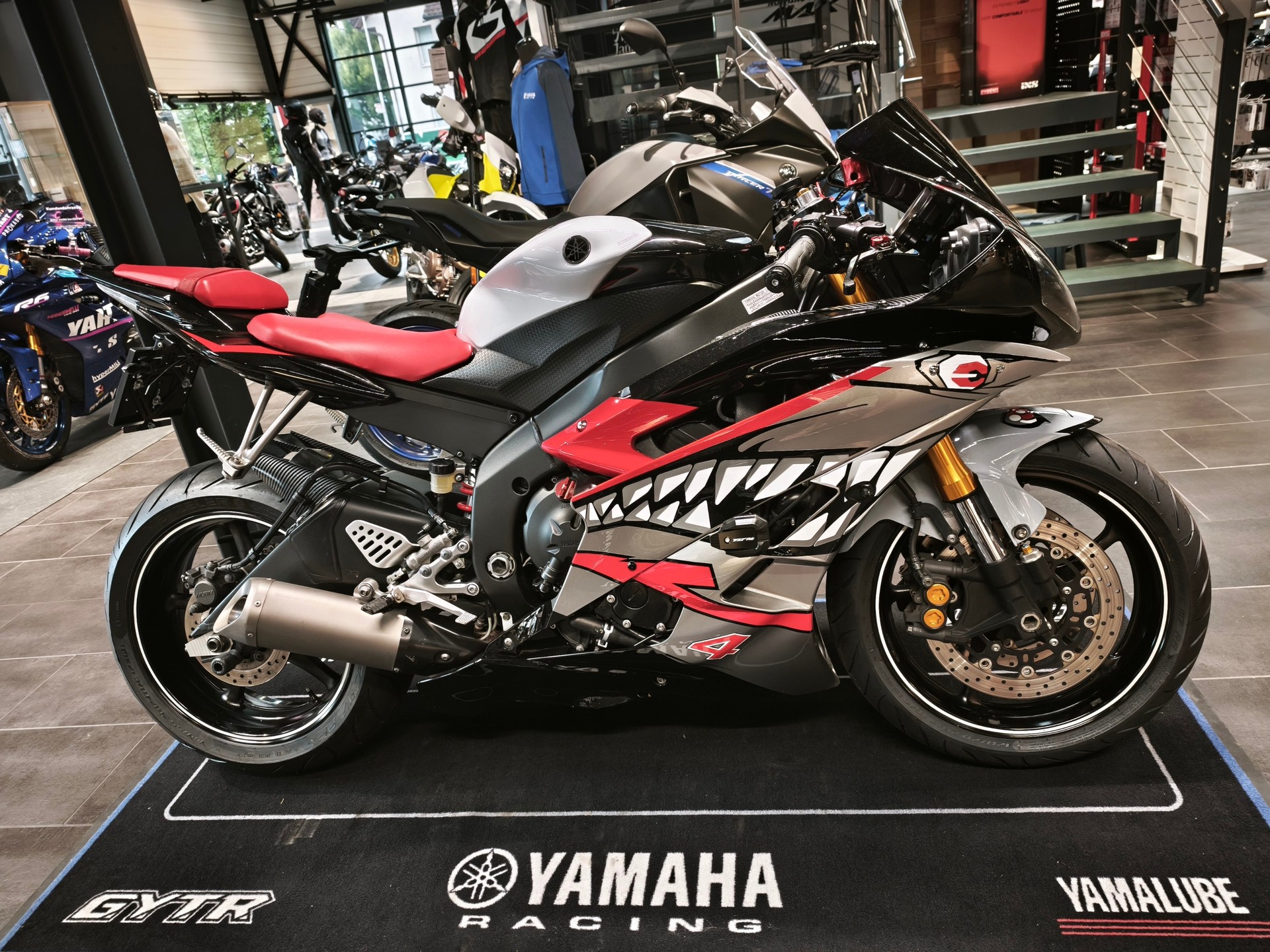 YAMAHA YZF-R6 (25kW)-image-6