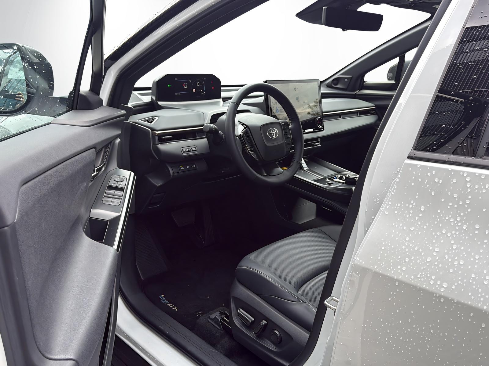 TOYOTA bZ4X Premium AWD-image-8