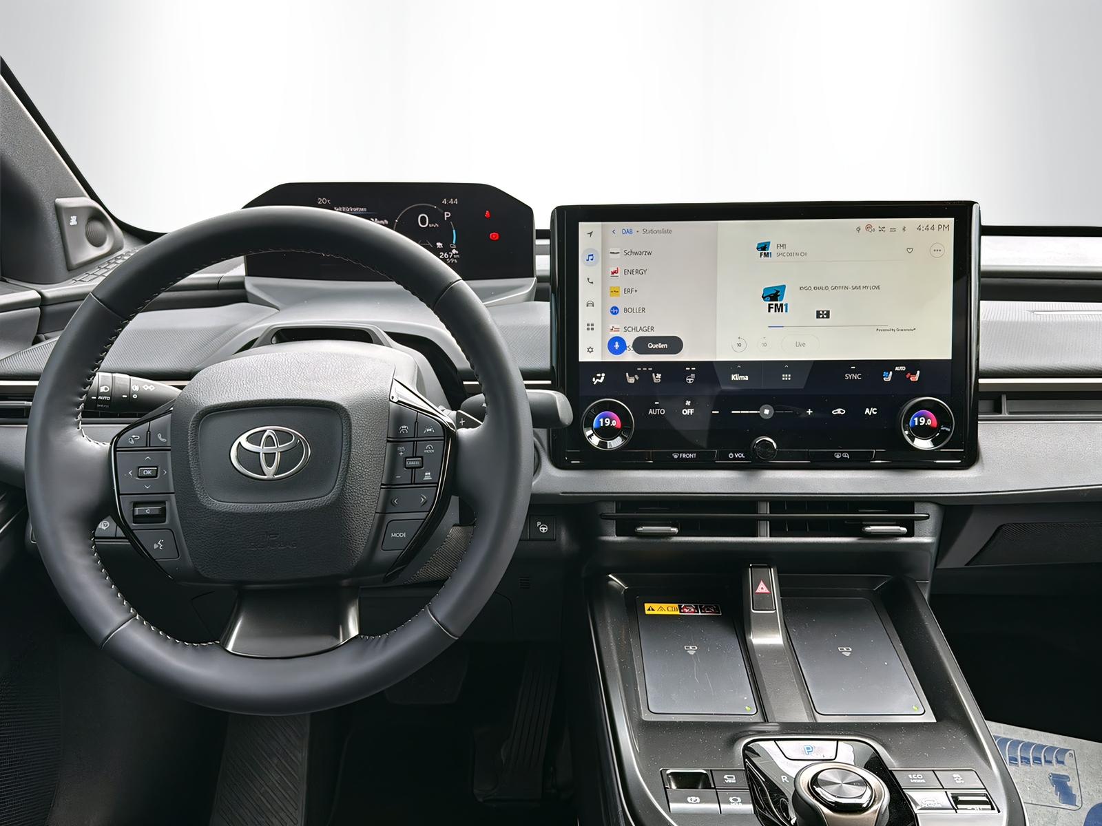 TOYOTA bZ4X Premium AWD-image-7