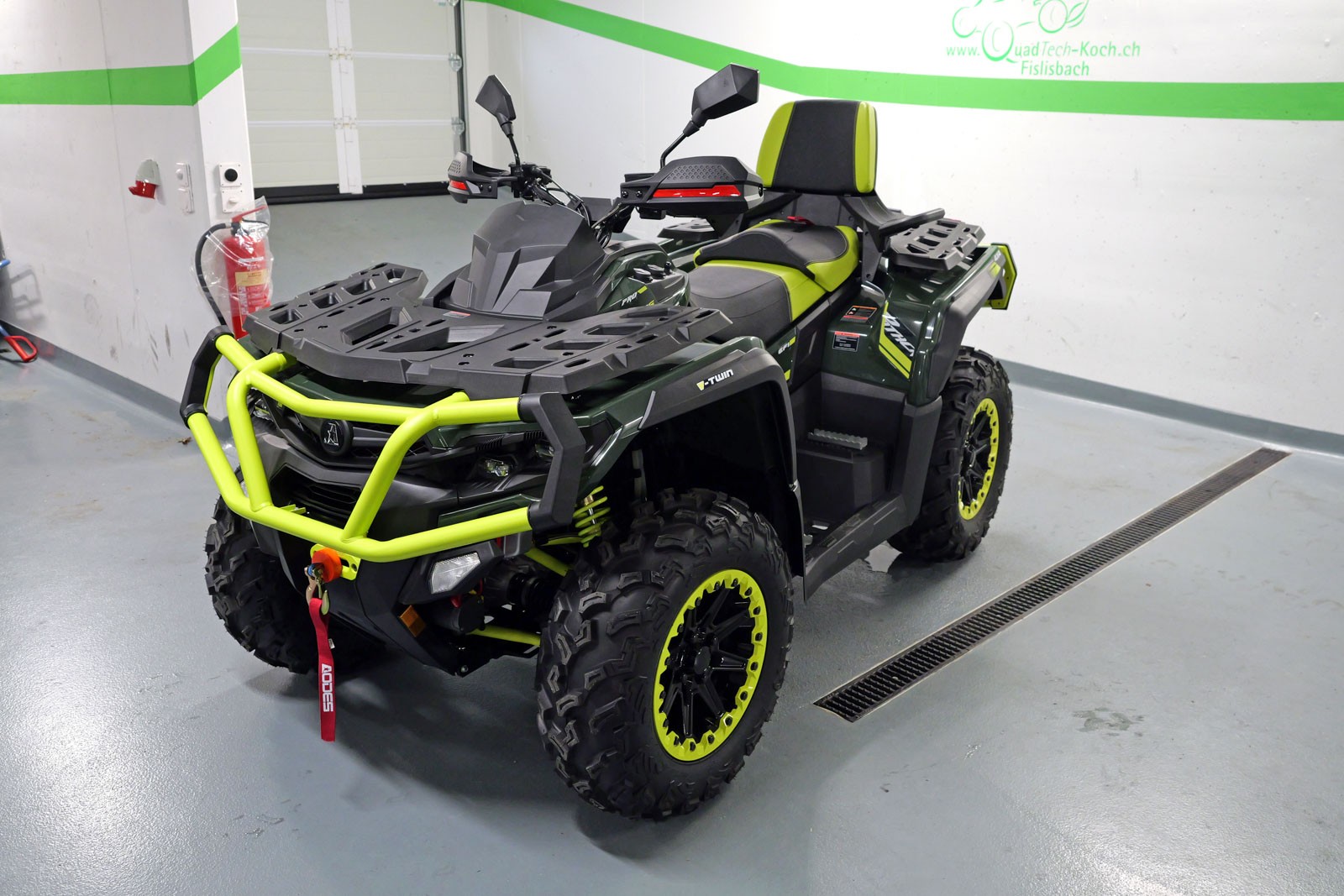 AODES PATHCROSS 1000 Luxury-showroom-element-2