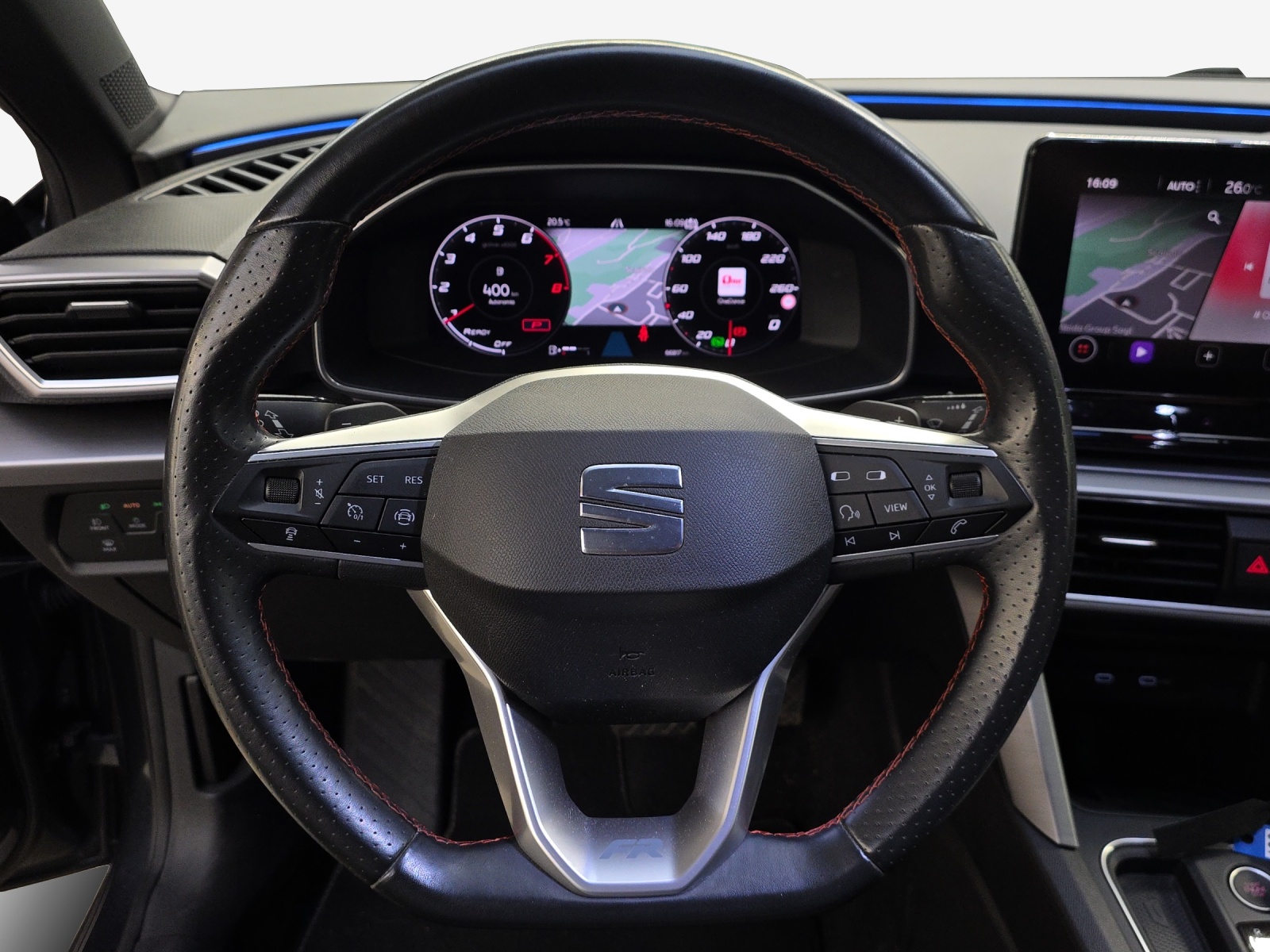 SEAT Leon 1.5 eTSI mHEV DSG FR-image-9