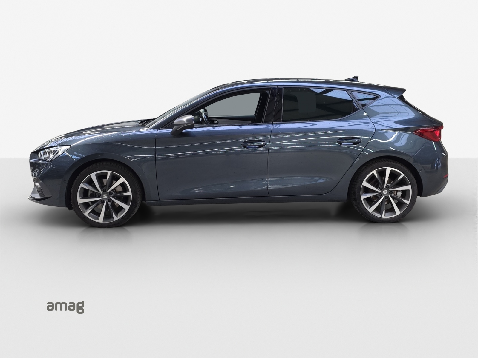 SEAT Leon 1.5 eTSI mHEV DSG FR-showroom-element-1