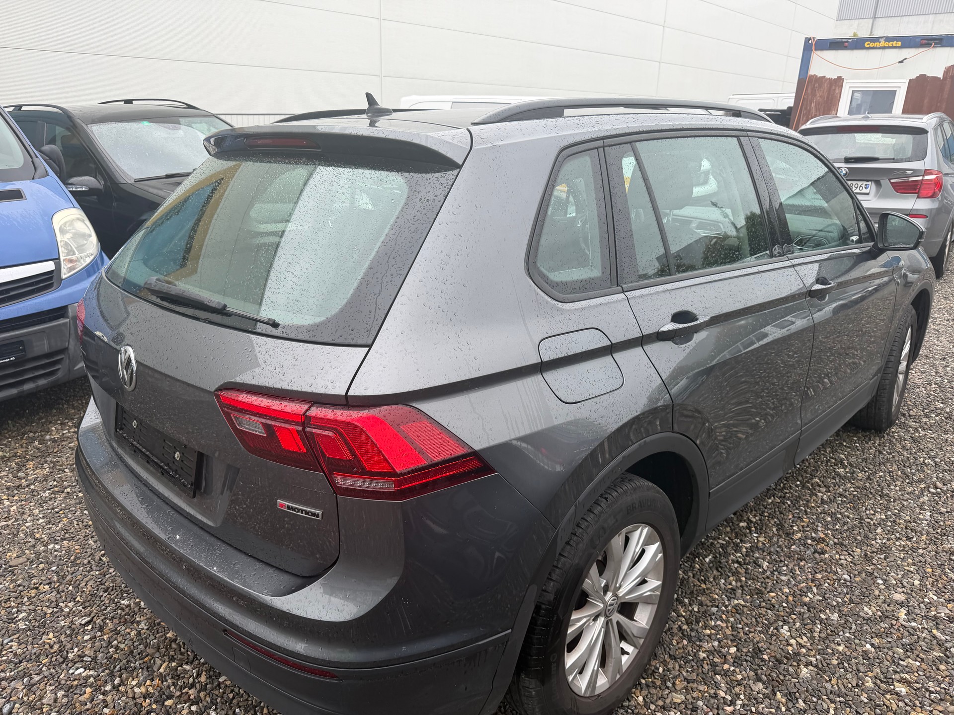 VW Tiguan 1.4TSI ACT Trendline 4Motion DSG-image-2