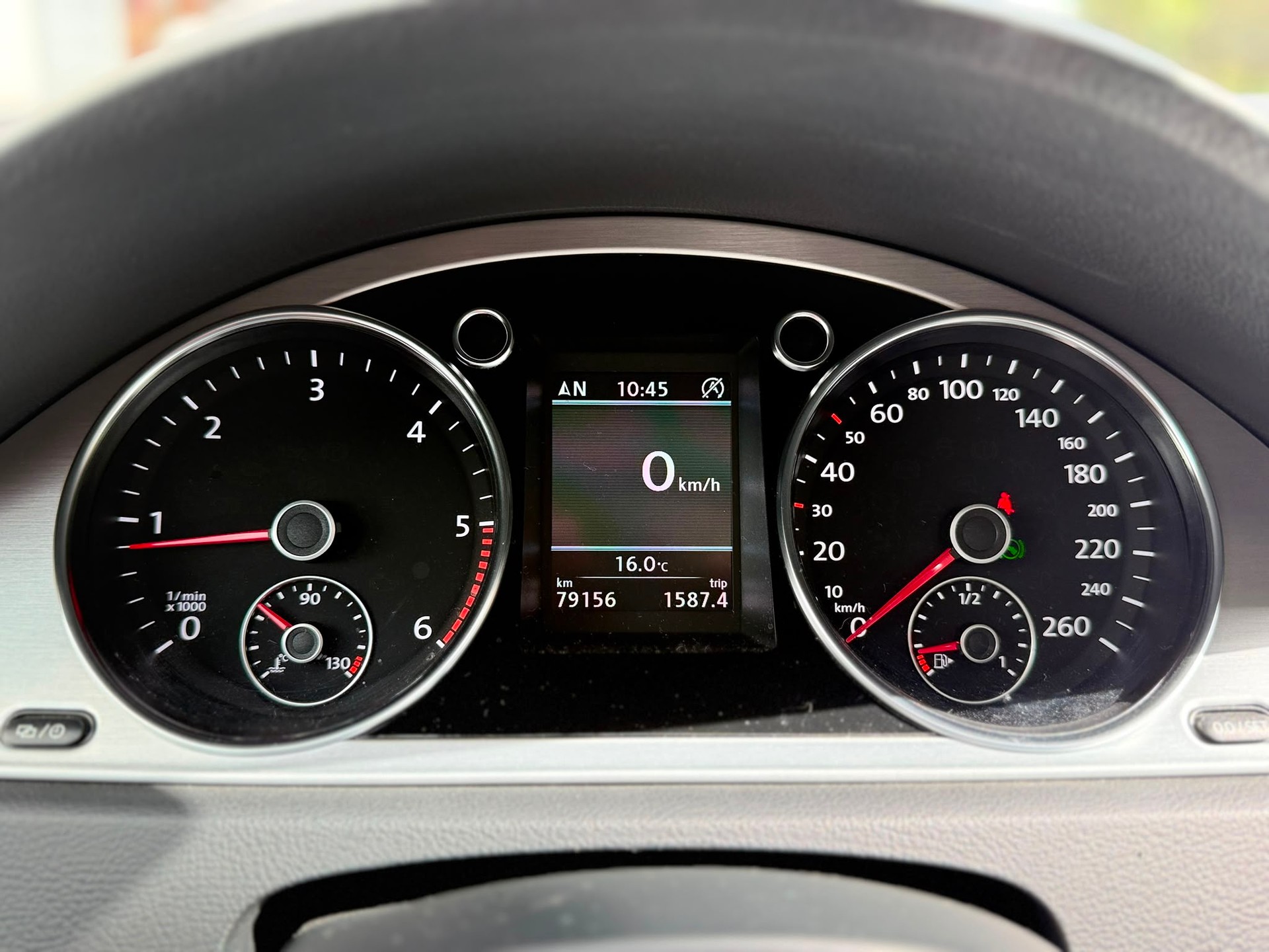 VW Passat Variant 2.0 TDI 177 BlueMT High.DSG 4m-image-17
