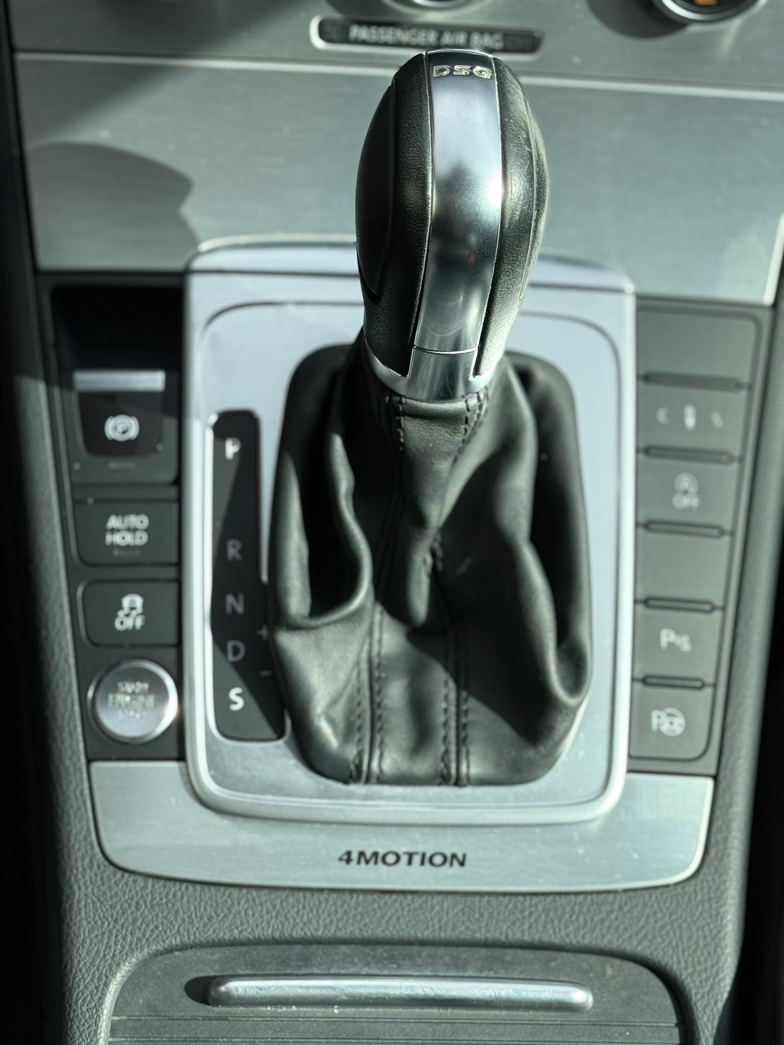 VW Passat Variant 2.0 TDI 177 BlueMT High.DSG 4m-image-15