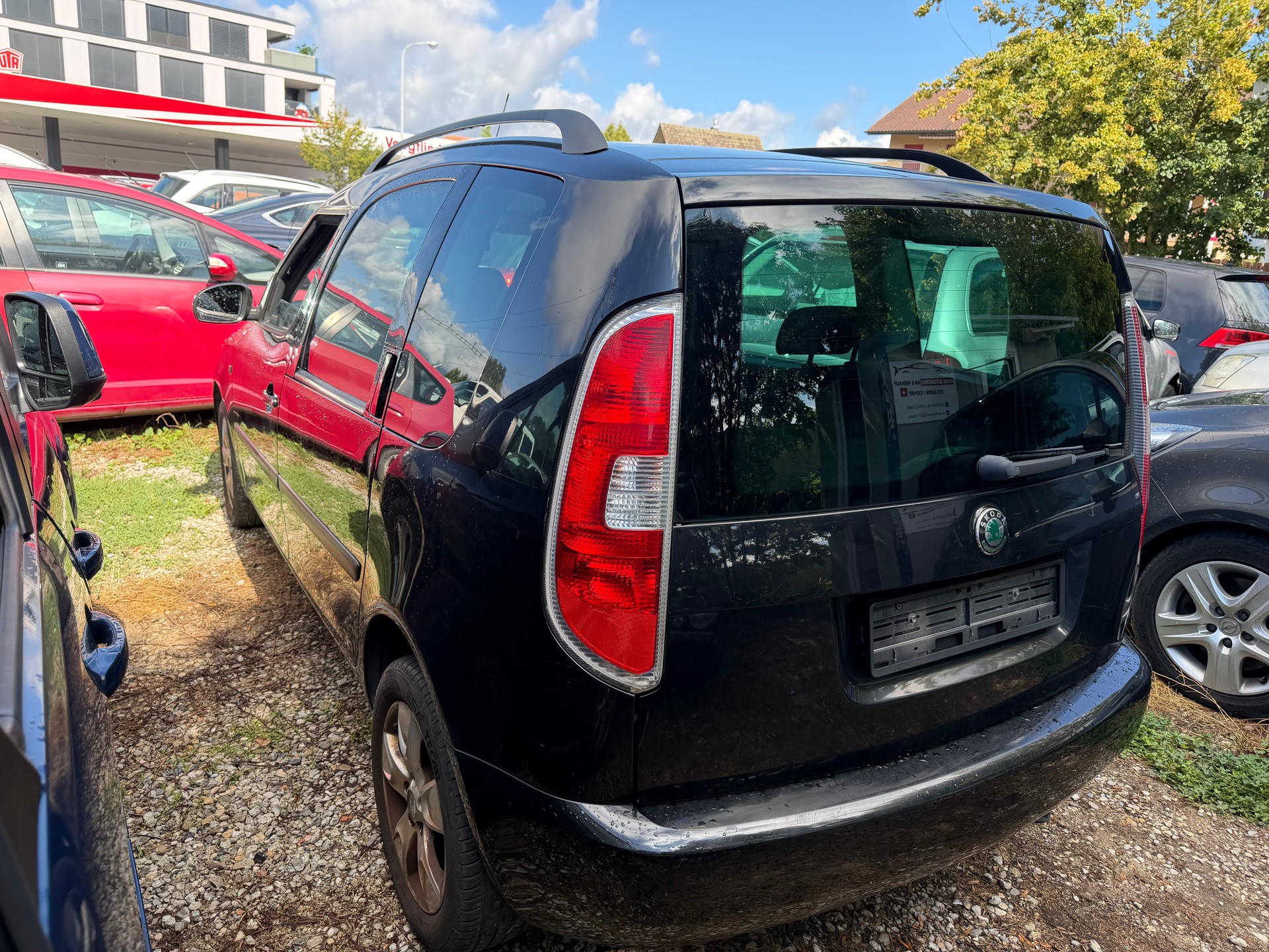 SKODA Roomster 1.9 TDI Sport-image-3