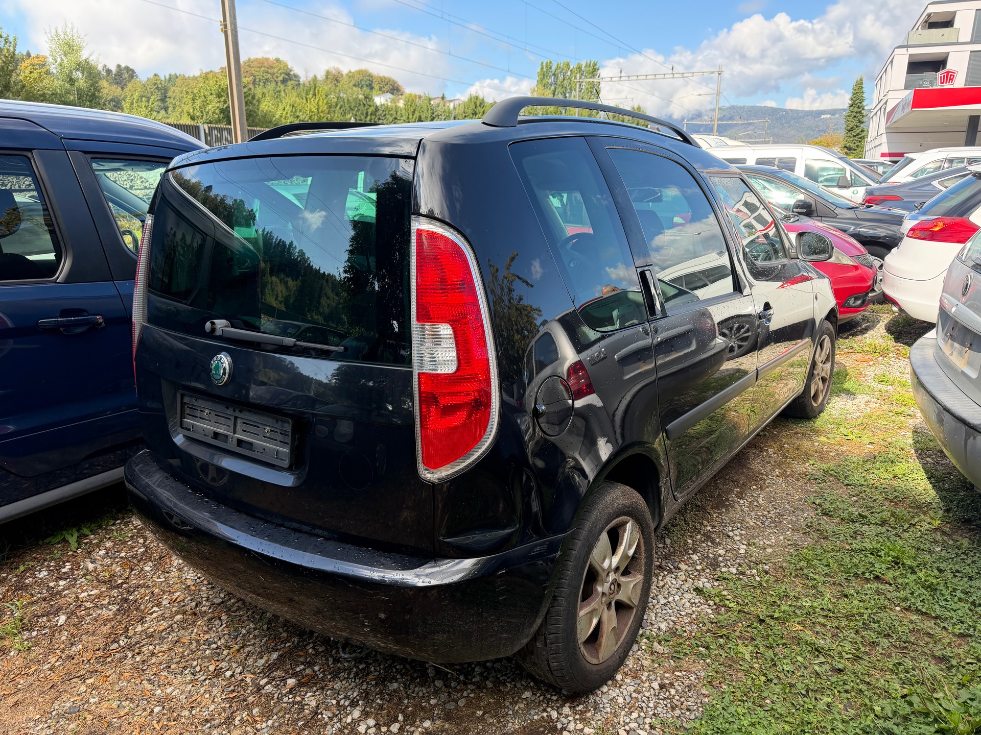 SKODA Roomster 1.9 TDI Sport-image-2