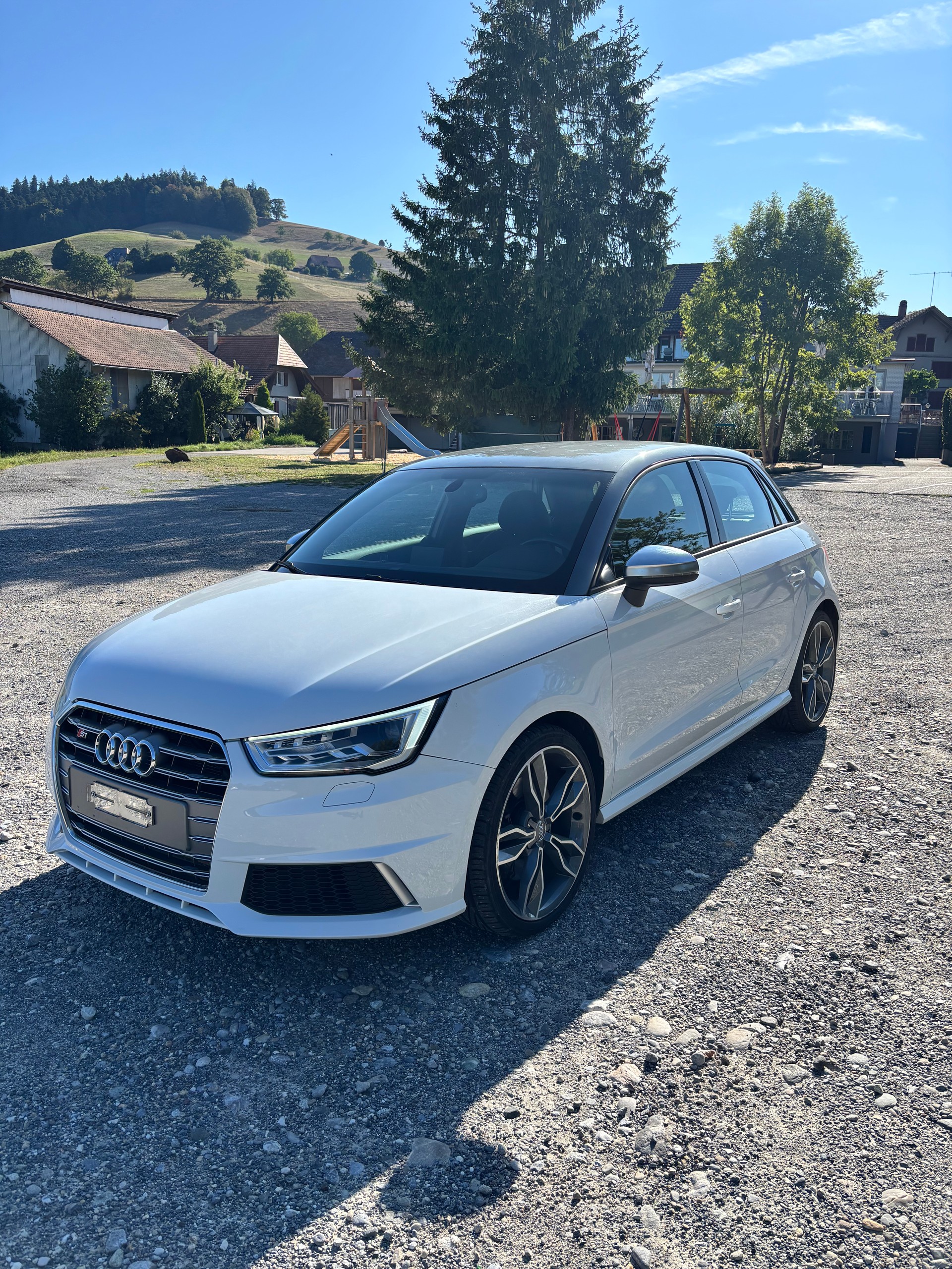AUDI 2.0 TFSI quattro-image-1