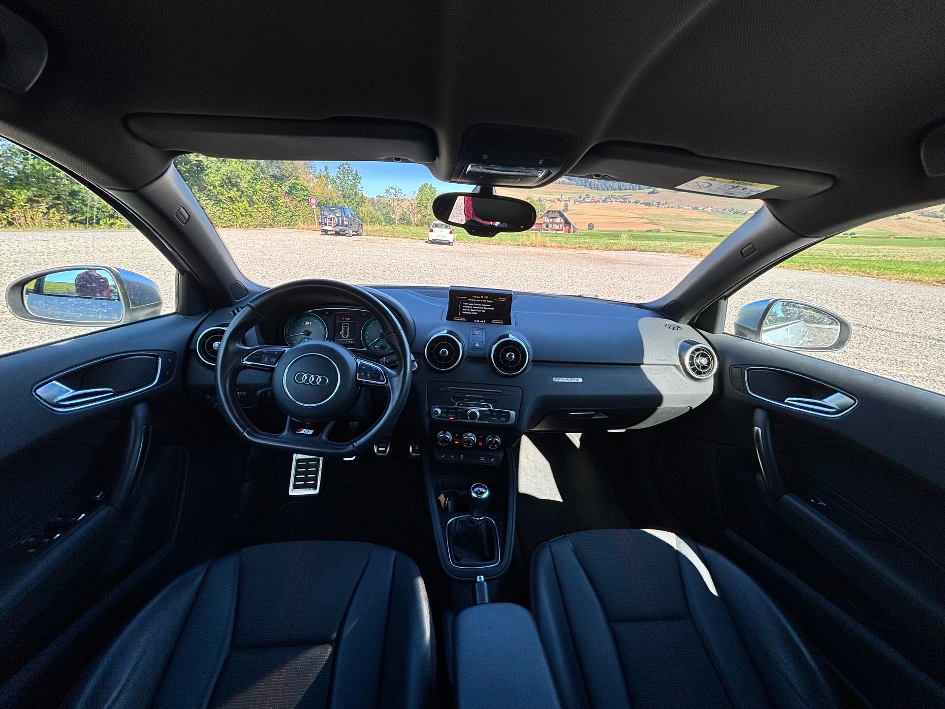 AUDI 2.0 TFSI quattro-image-4