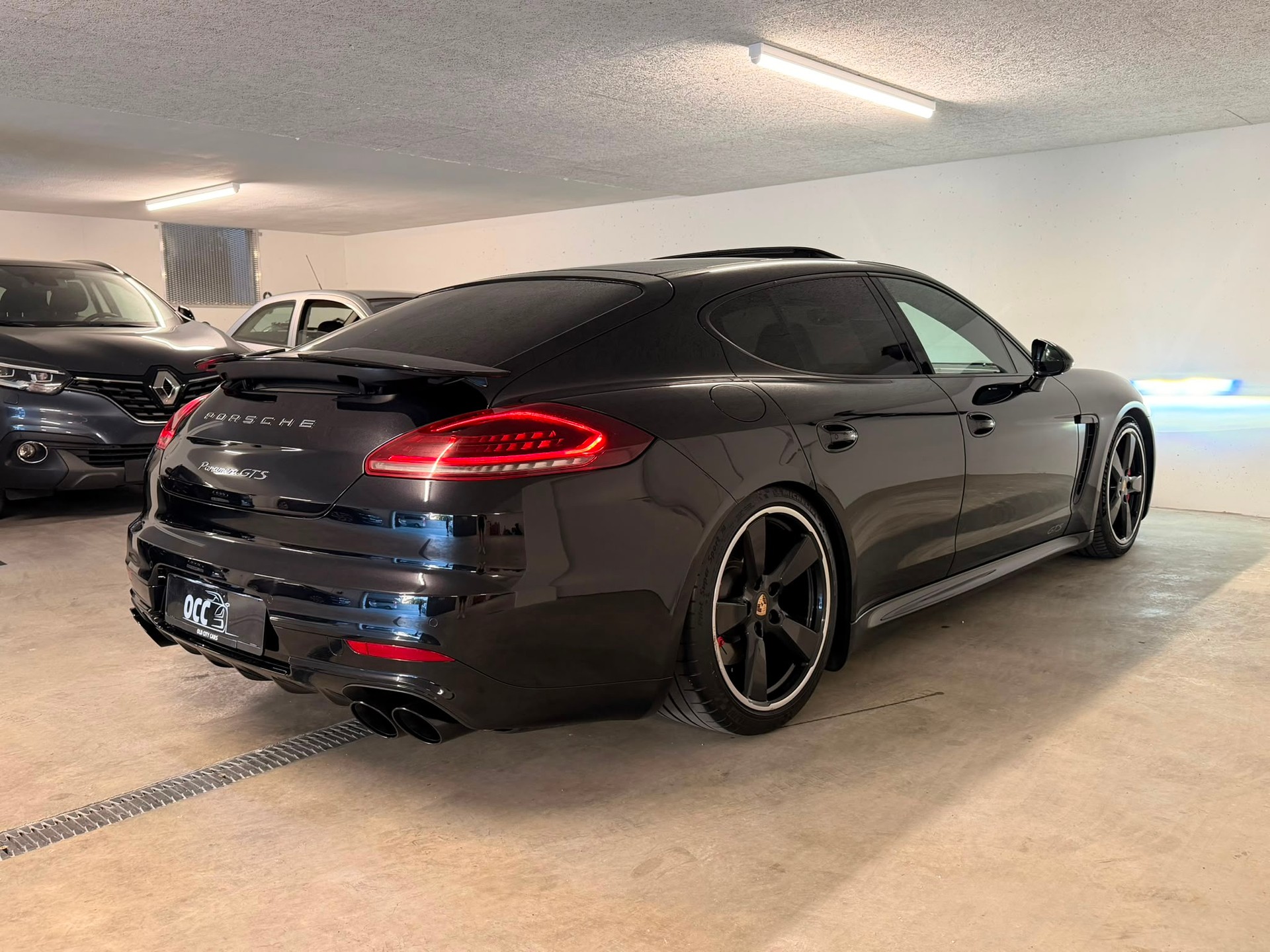 PORSCHE Panamera GTS 4.8 PDK SportChrono-image-6