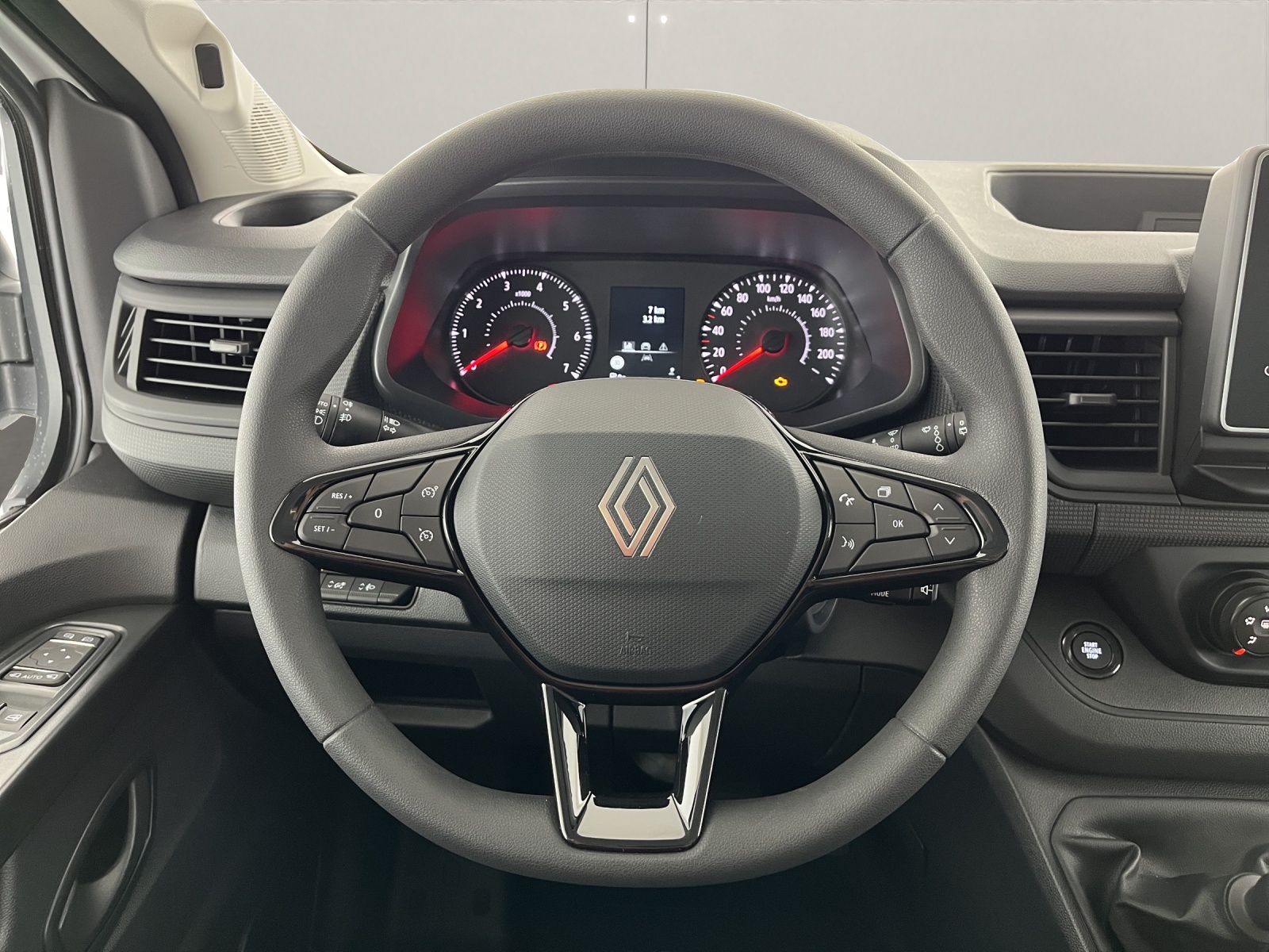 RENAULT Trafic Kaw. 3.0 t L1 H1 2.0 dCi Blue 130 Advance-image-9