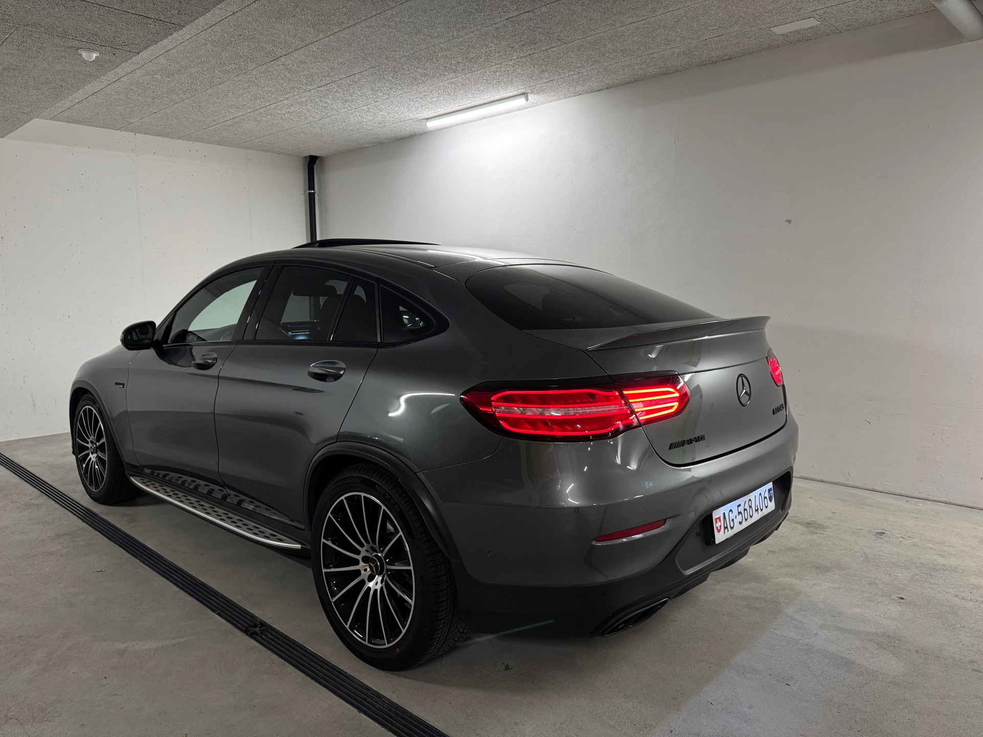 MERCEDES-BENZ GLC 43 AMG 4m-image-3